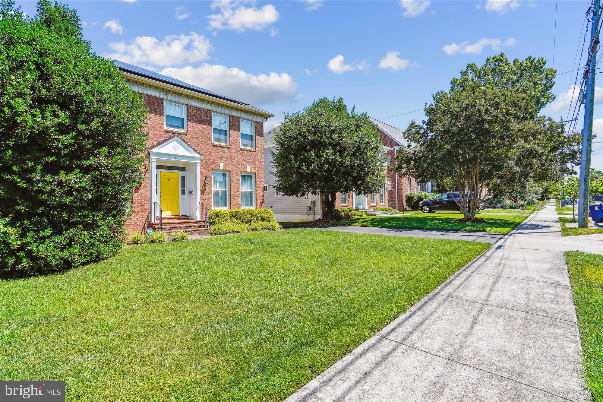 ALCOVA HEIGHTS - Residential Lease