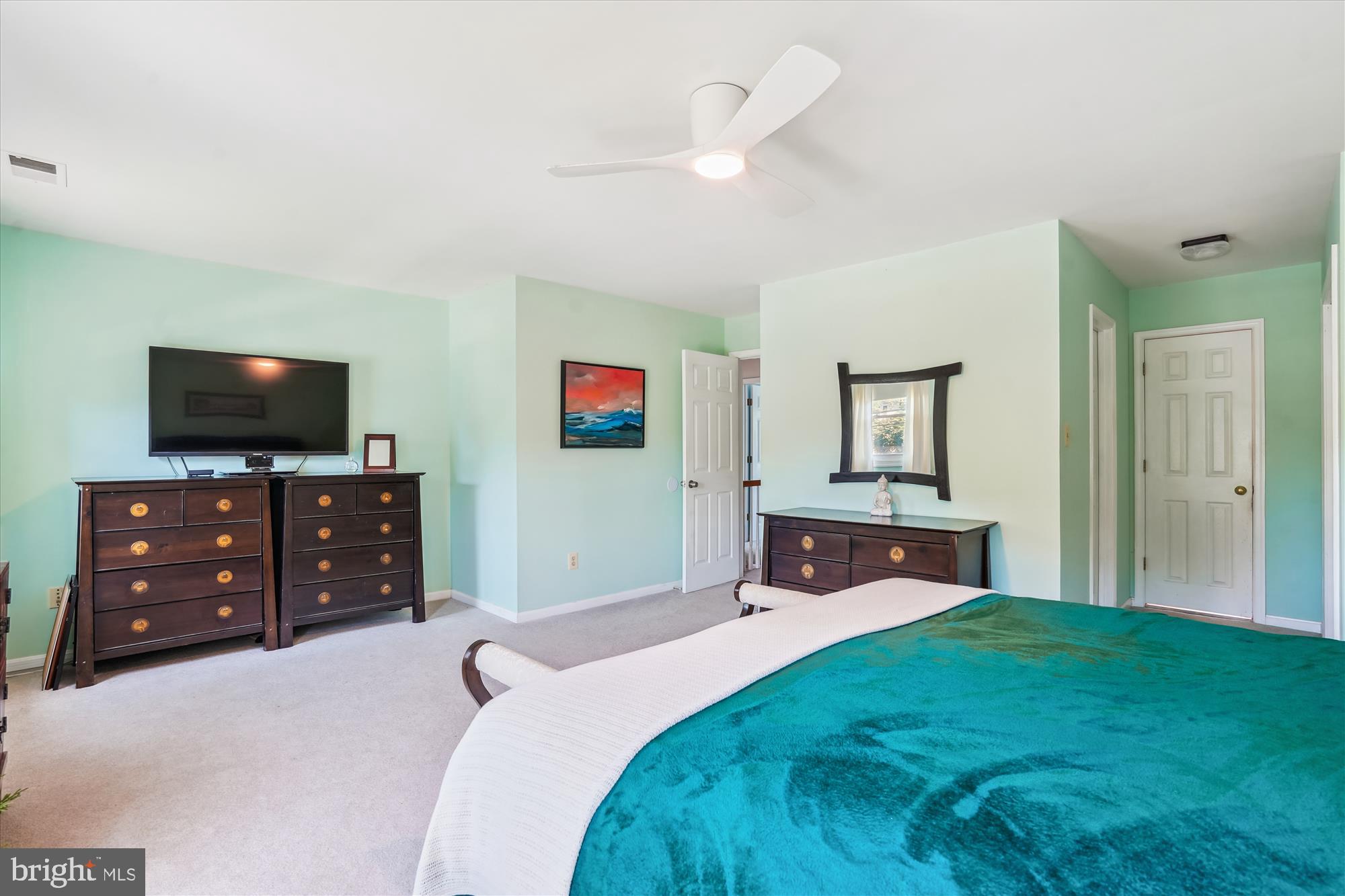 ALCOVA HEIGHTS - Residential Lease