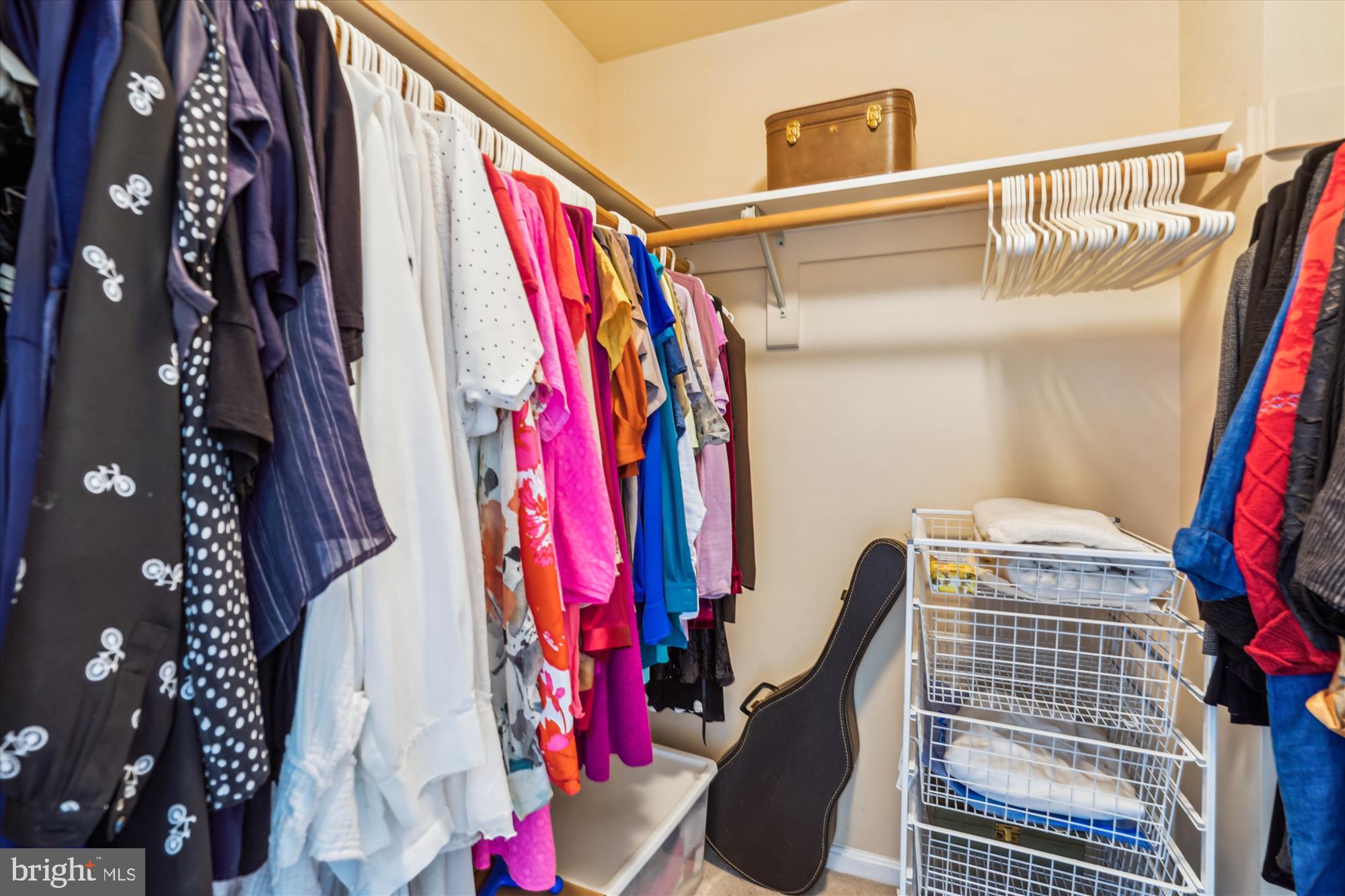 ALCOVA HEIGHTS - Residential Lease