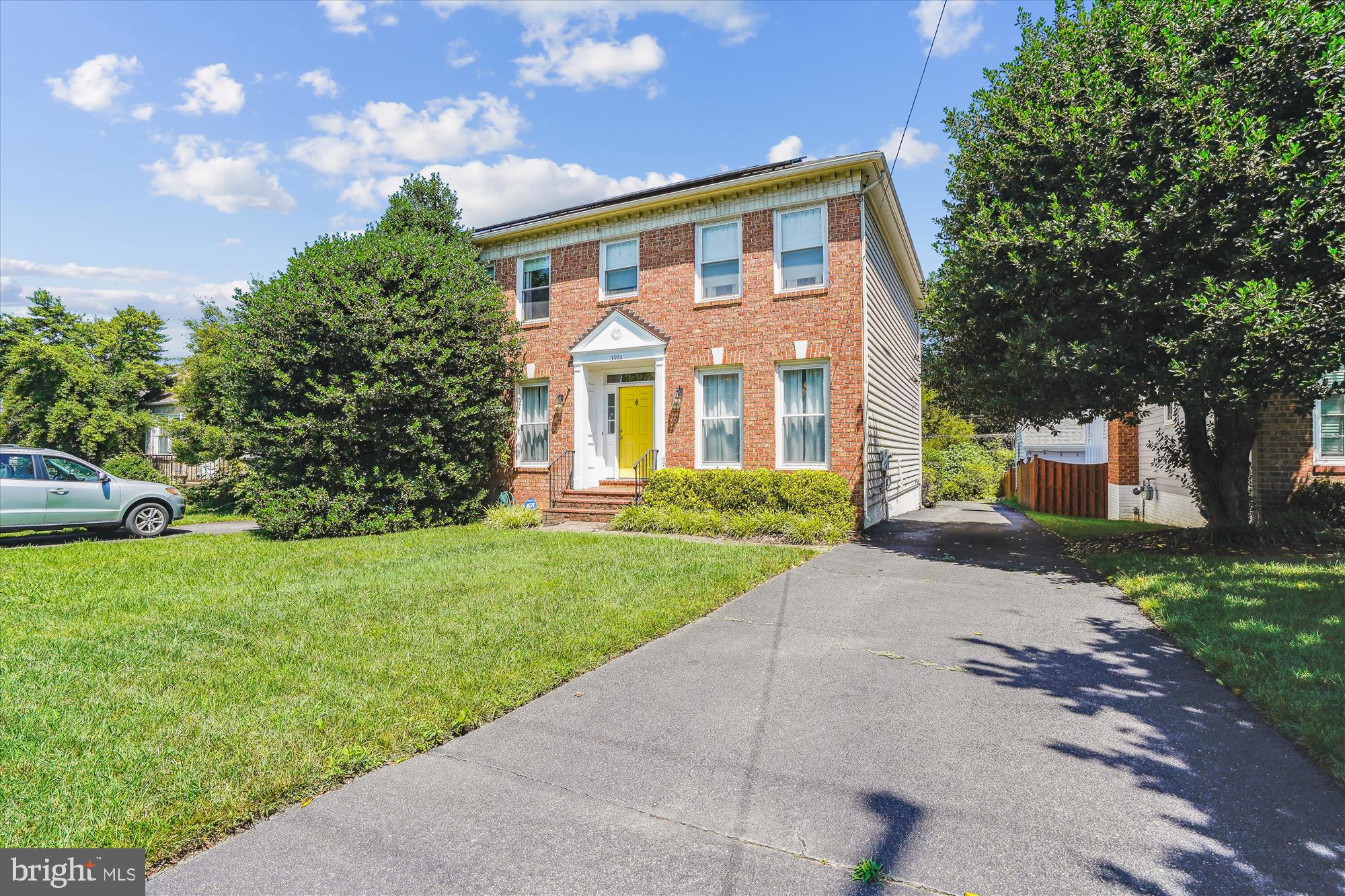 ALCOVA HEIGHTS - Residential Lease