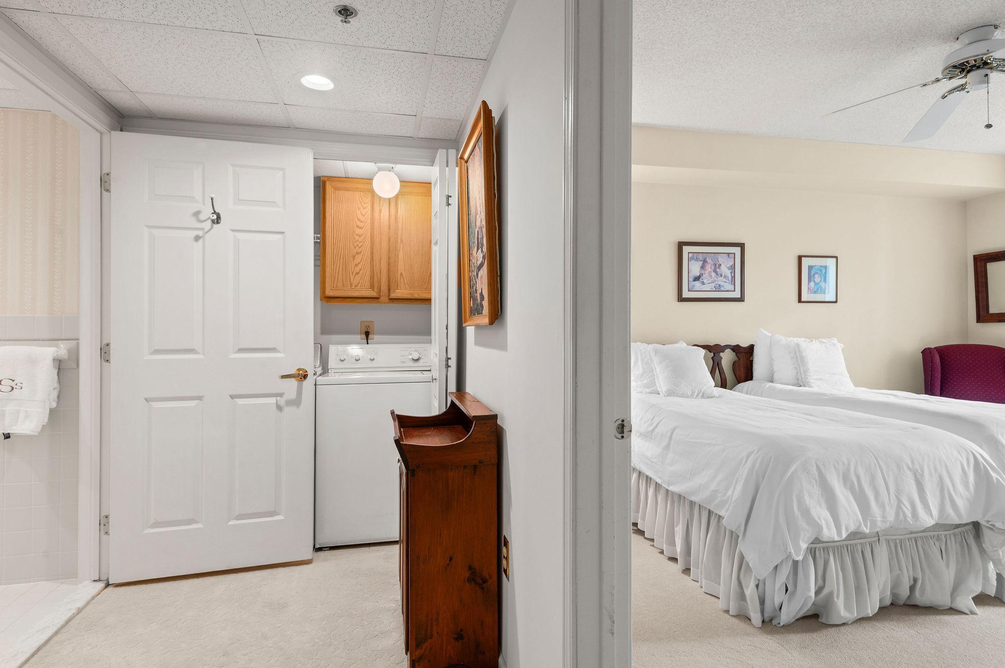 CENTENNIAL STATION - Residential