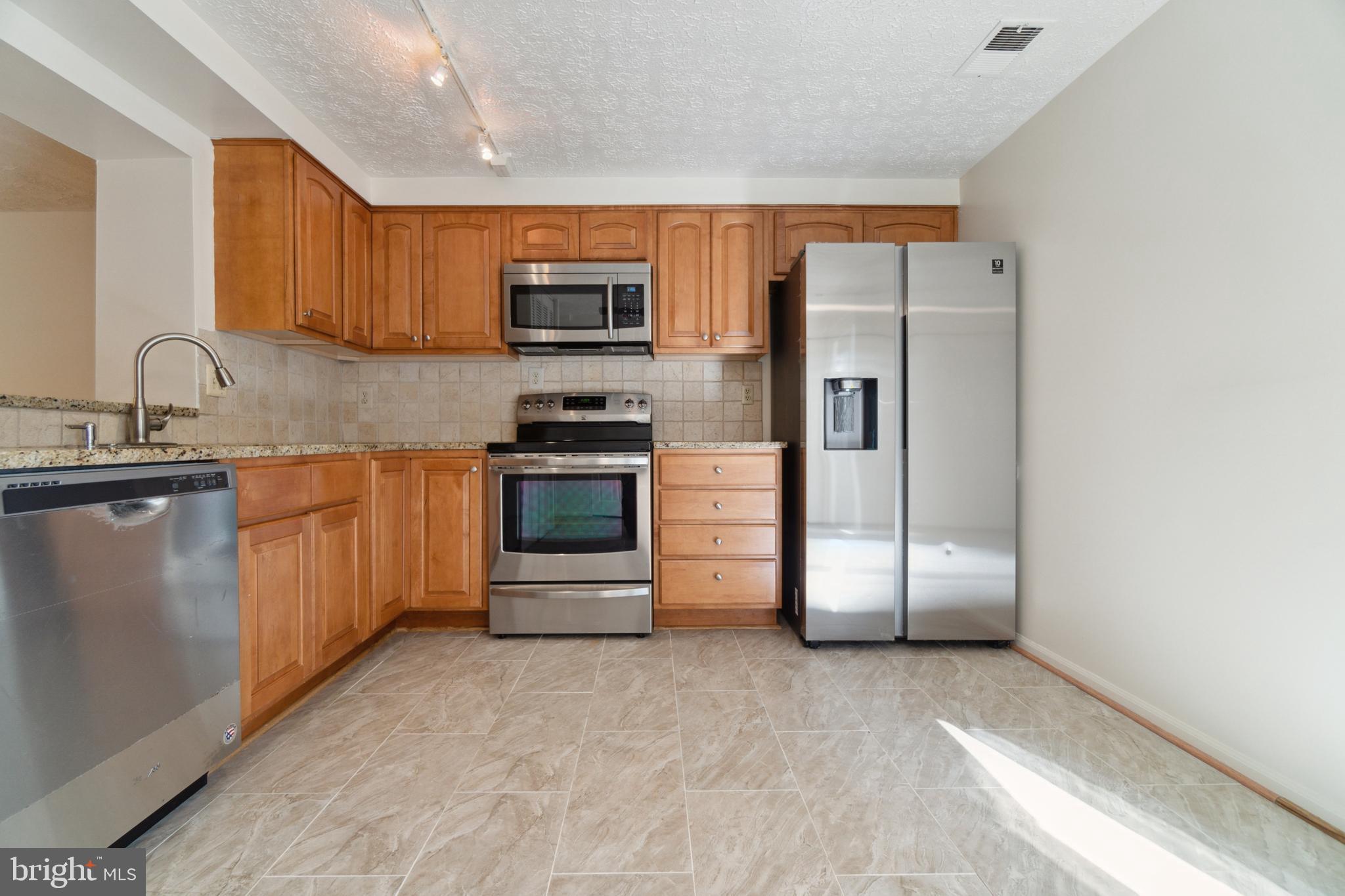 DUFIEF MILL ESTATES - Residential