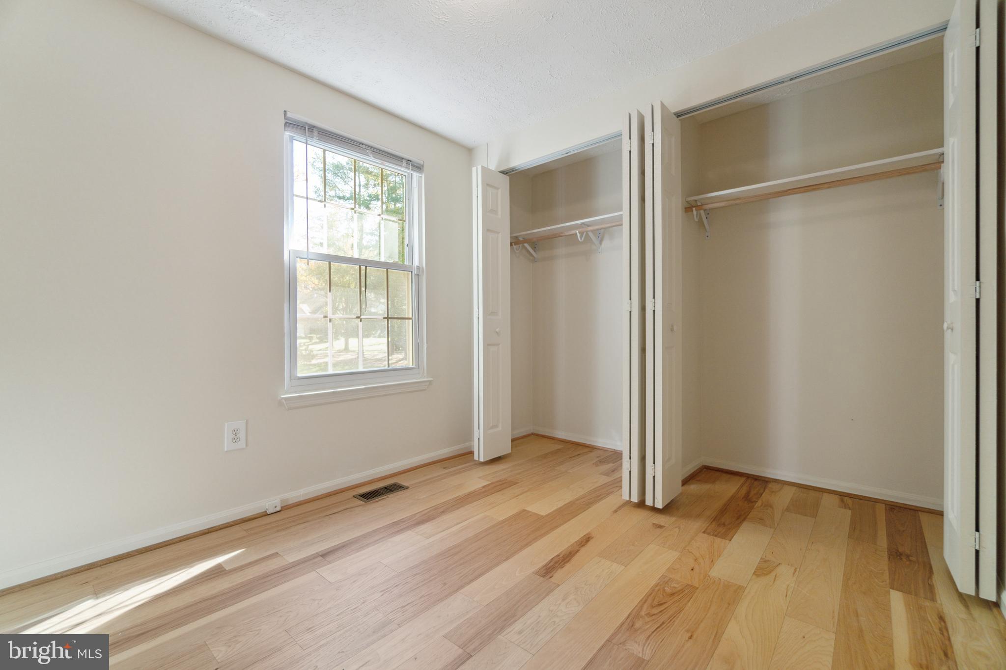 DUFIEF MILL ESTATES - Residential