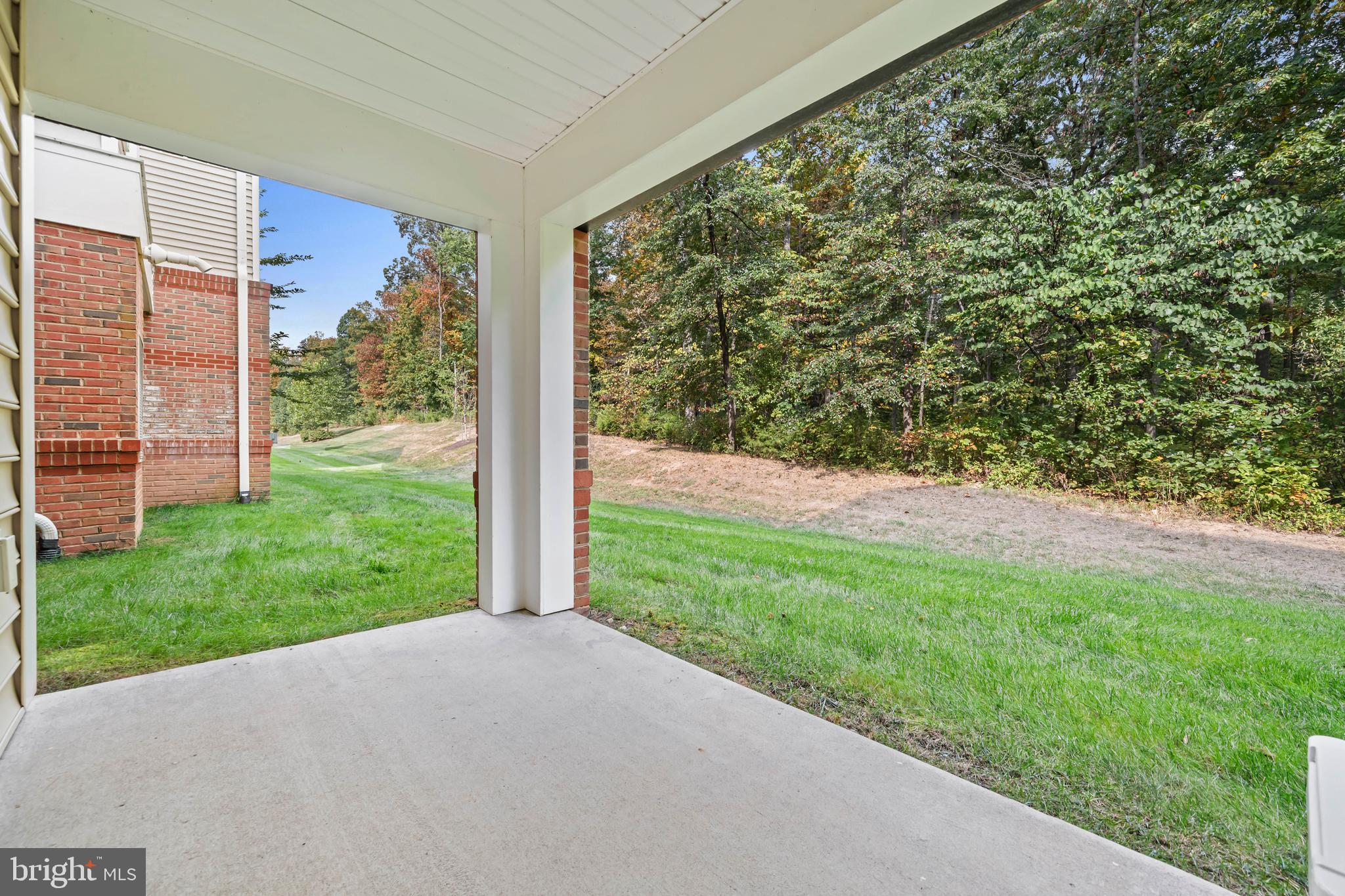 LOUDOUN VALLEY RIDGES - Residential