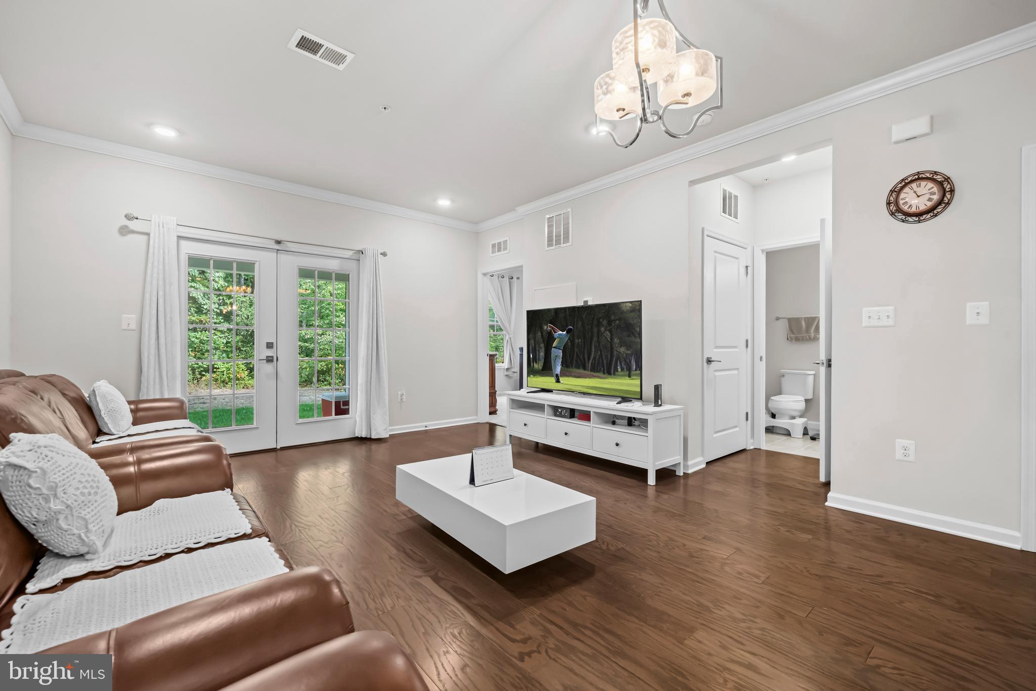 LOUDOUN VALLEY RIDGES - Residential