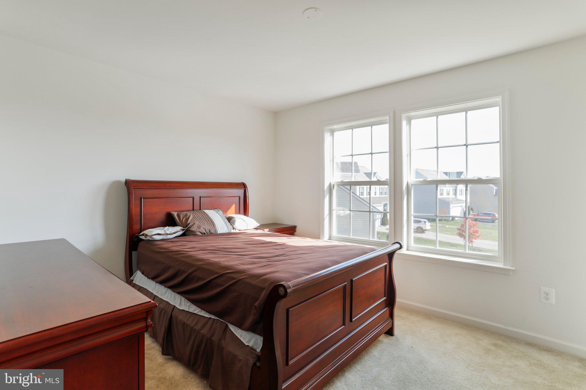 MAPLE VALLEY ESTATES - Residential