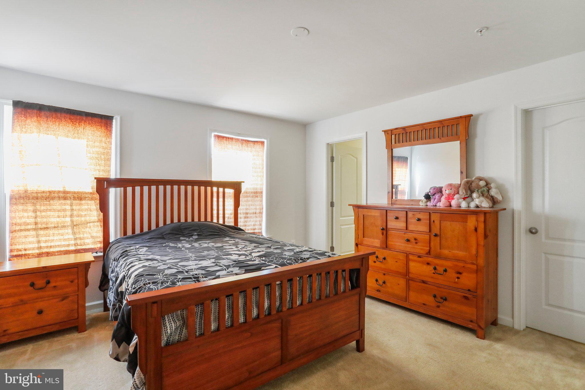 MAPLE VALLEY ESTATES - Residential