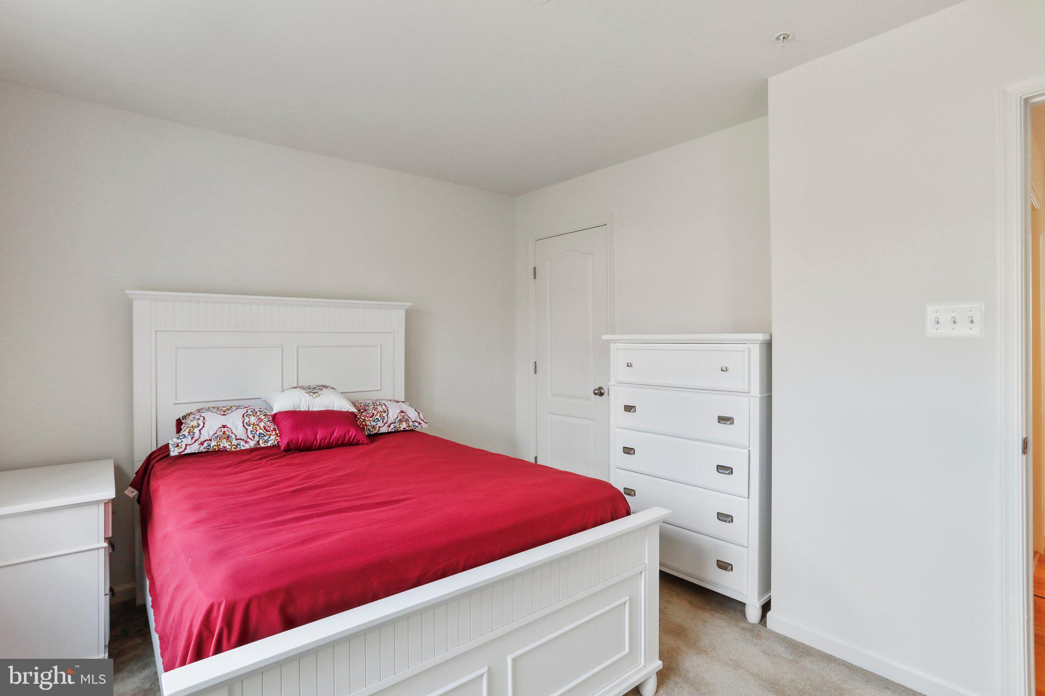 MAPLE VALLEY ESTATES - Residential