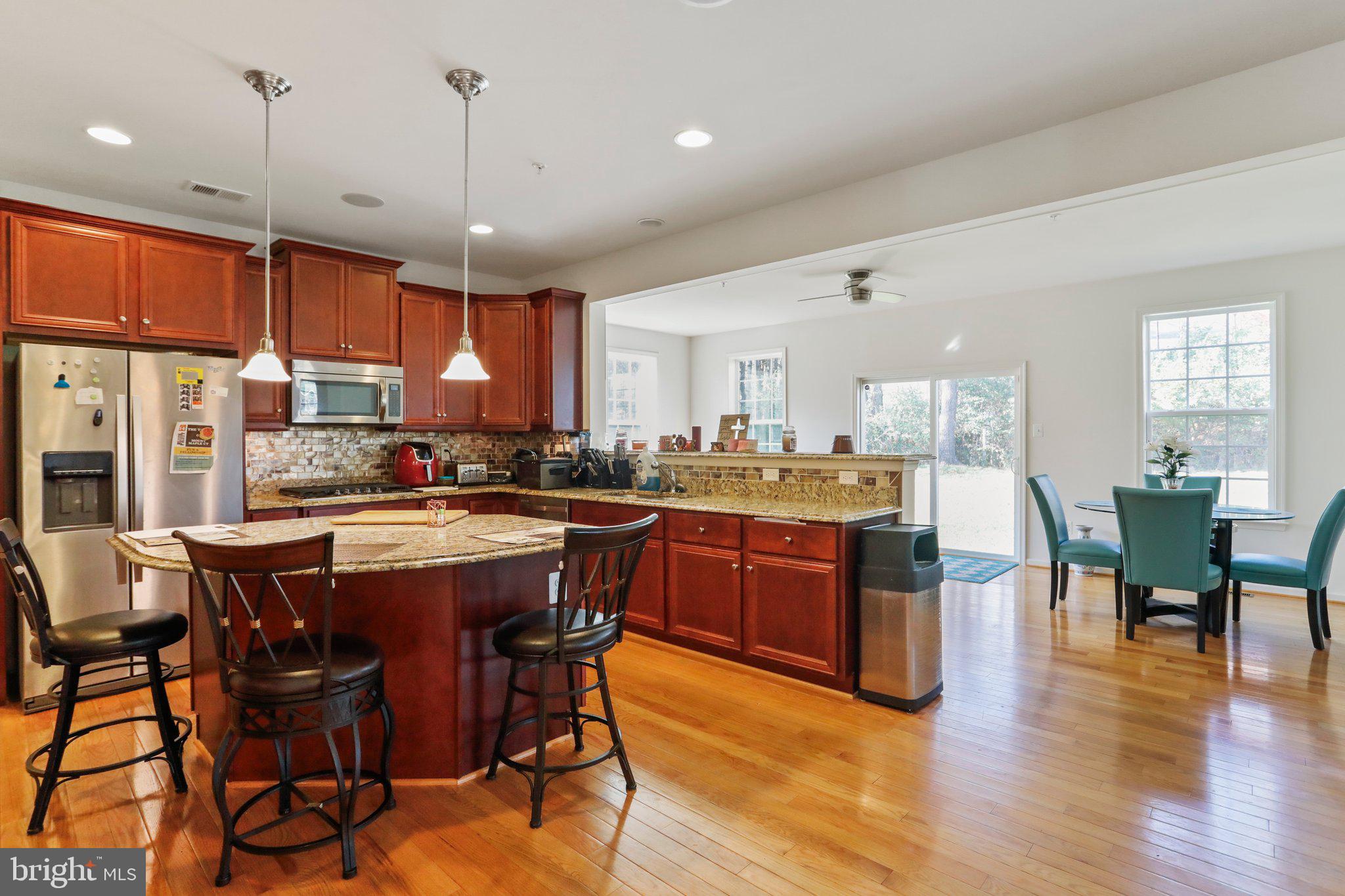 MAPLE VALLEY ESTATES - Residential