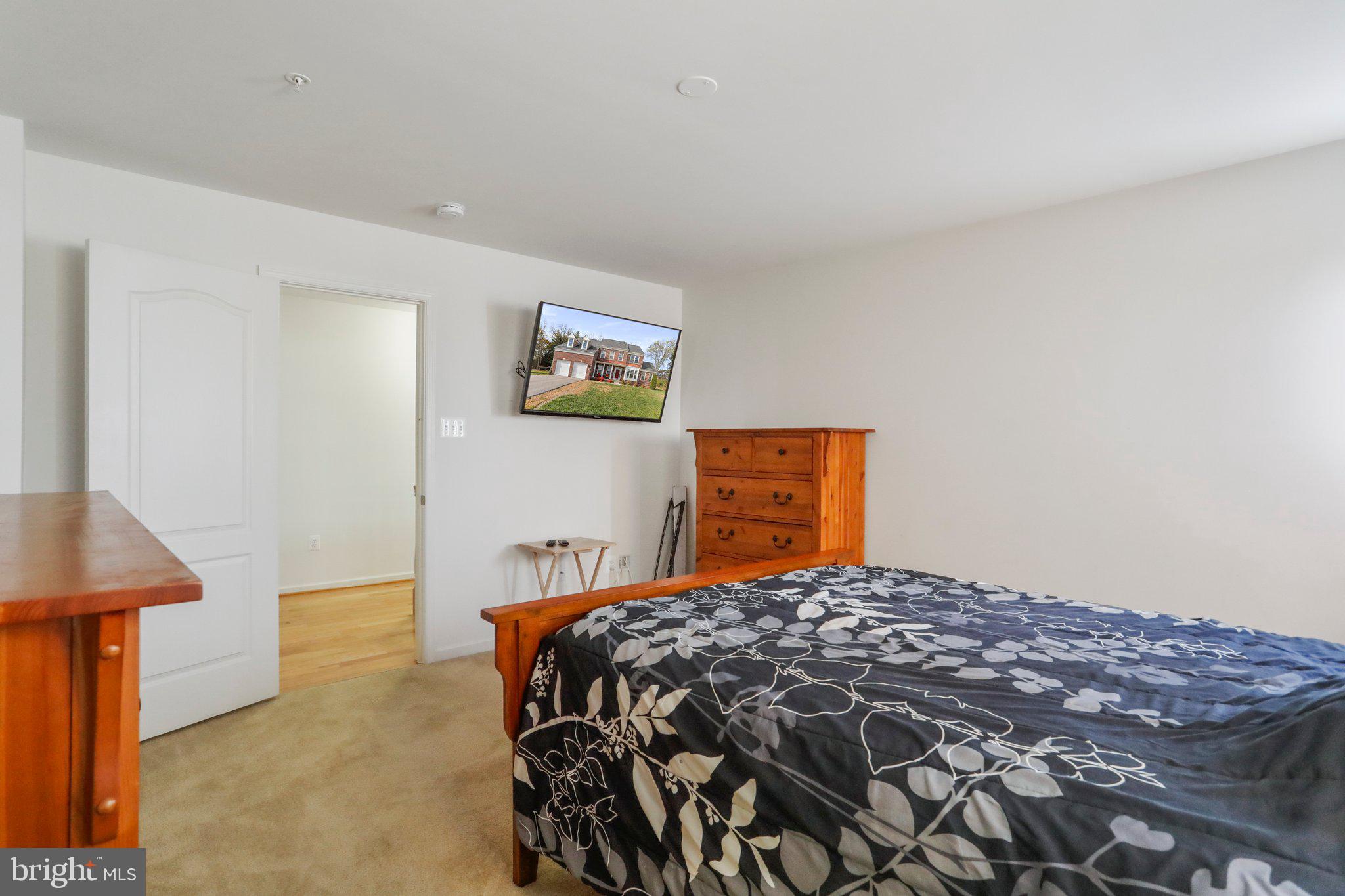 MAPLE VALLEY ESTATES - Residential