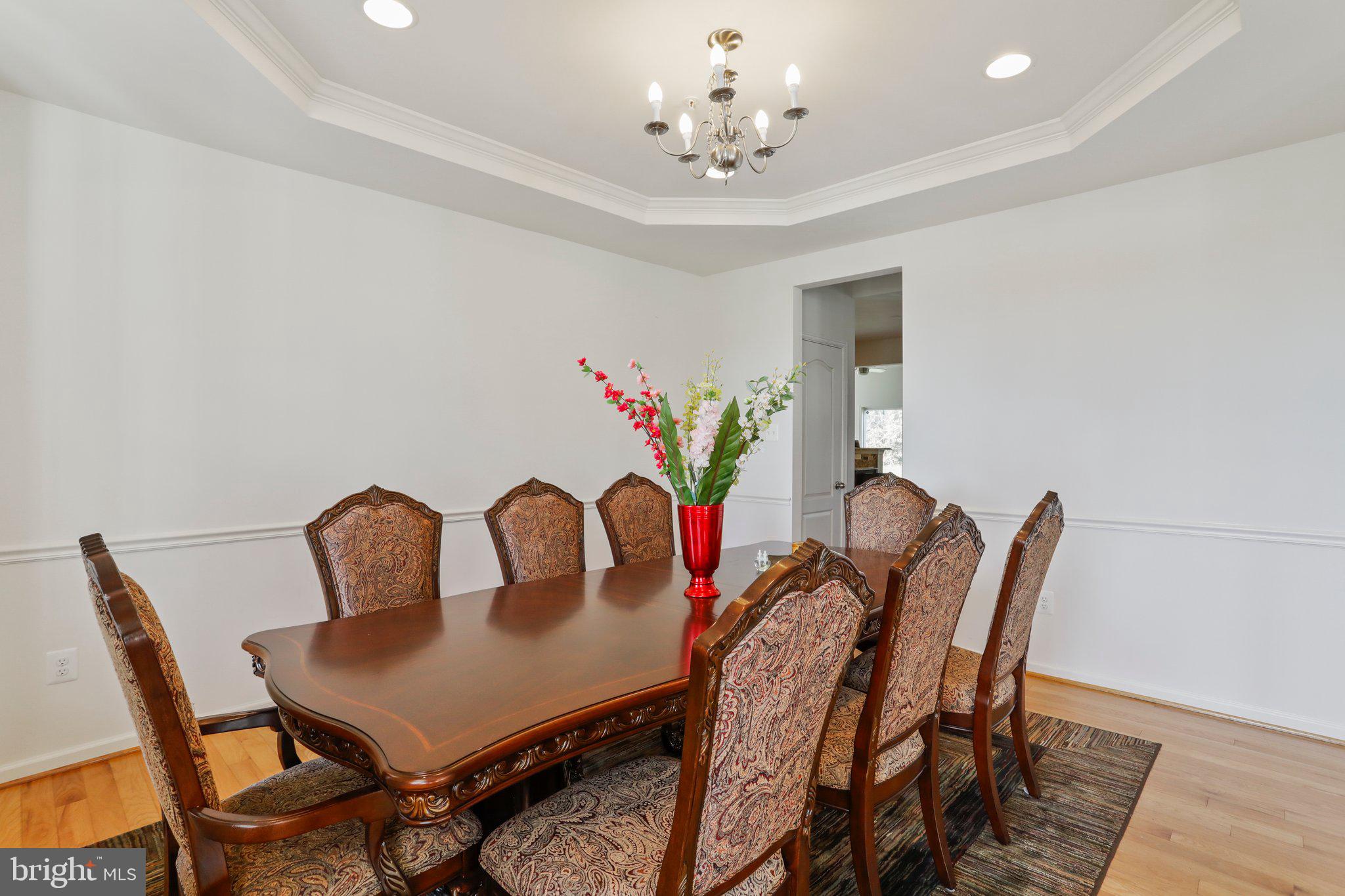 MAPLE VALLEY ESTATES - Residential