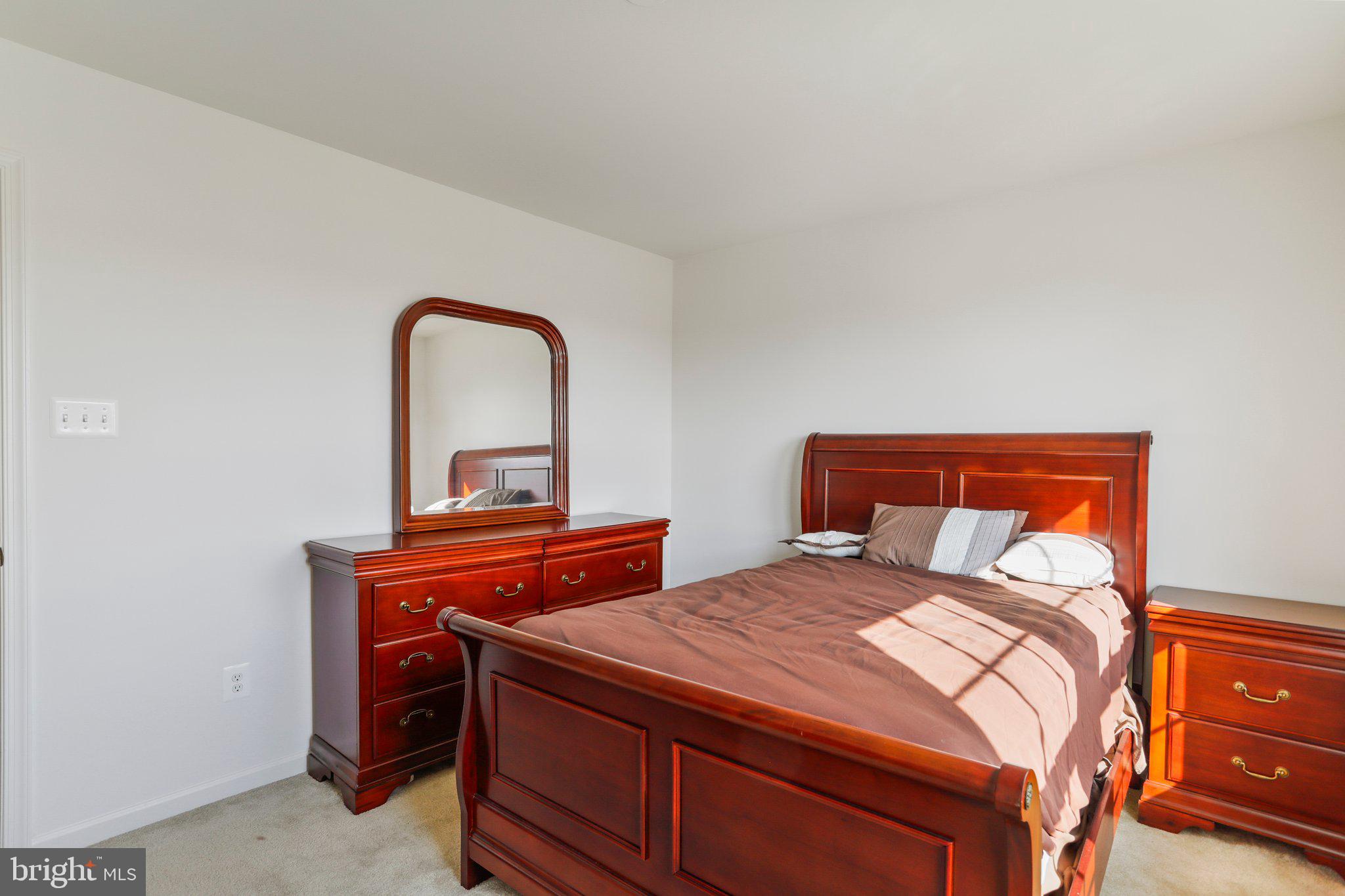 MAPLE VALLEY ESTATES - Residential