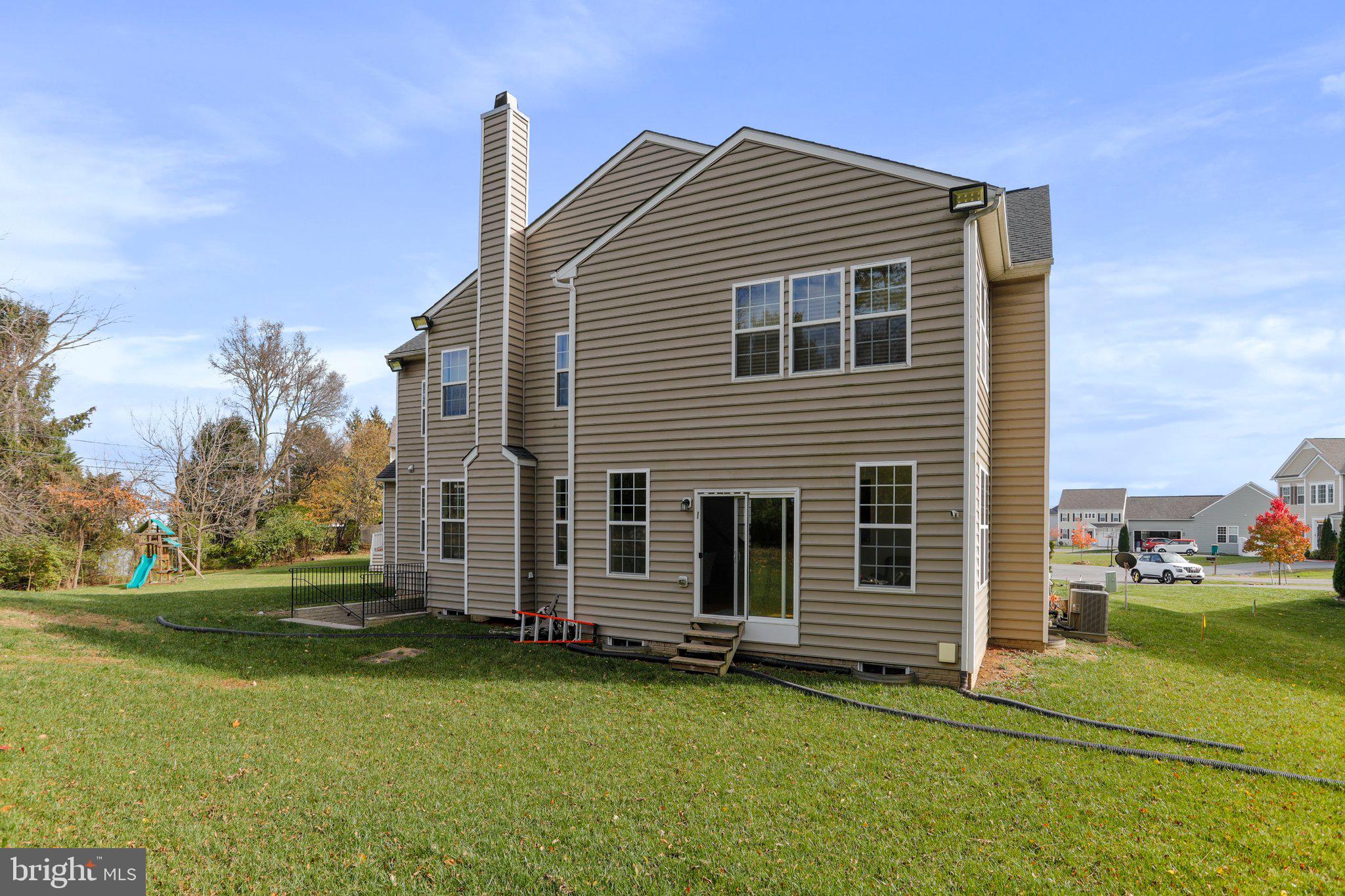 MAPLE VALLEY ESTATES - Residential