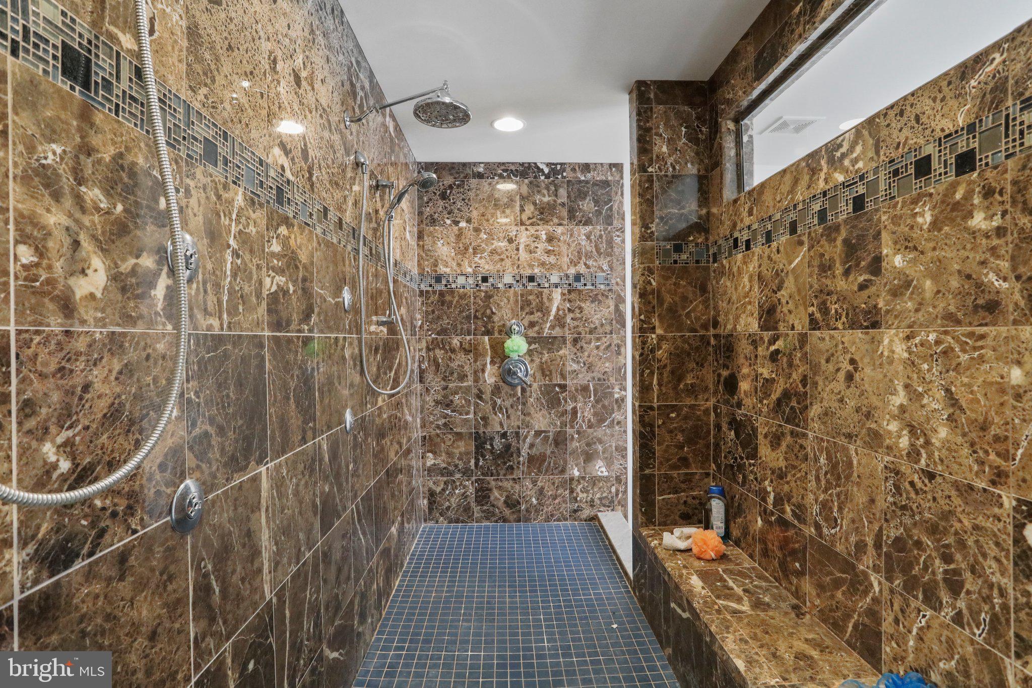 MAPLE VALLEY ESTATES - Residential