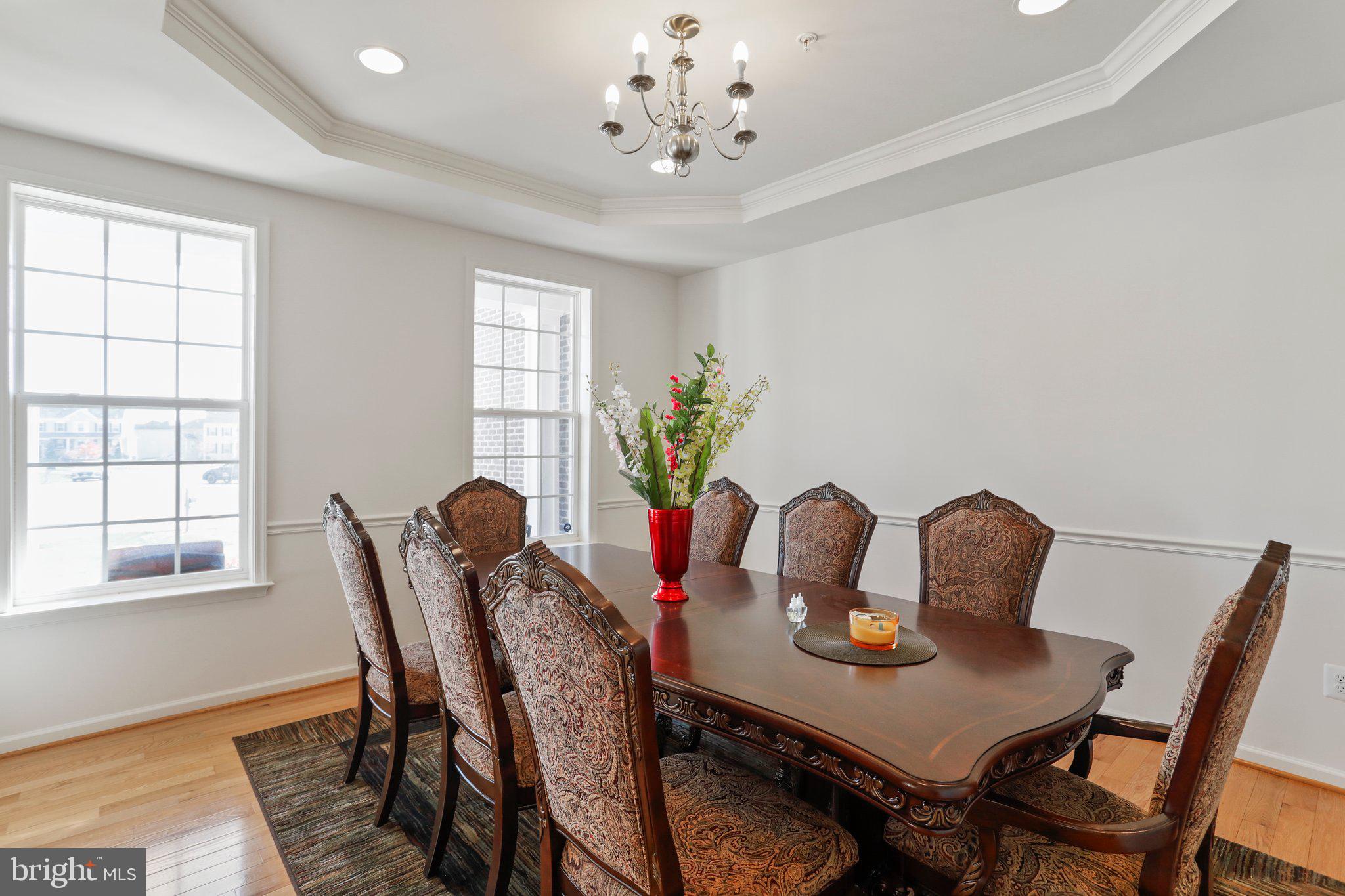 MAPLE VALLEY ESTATES - Residential