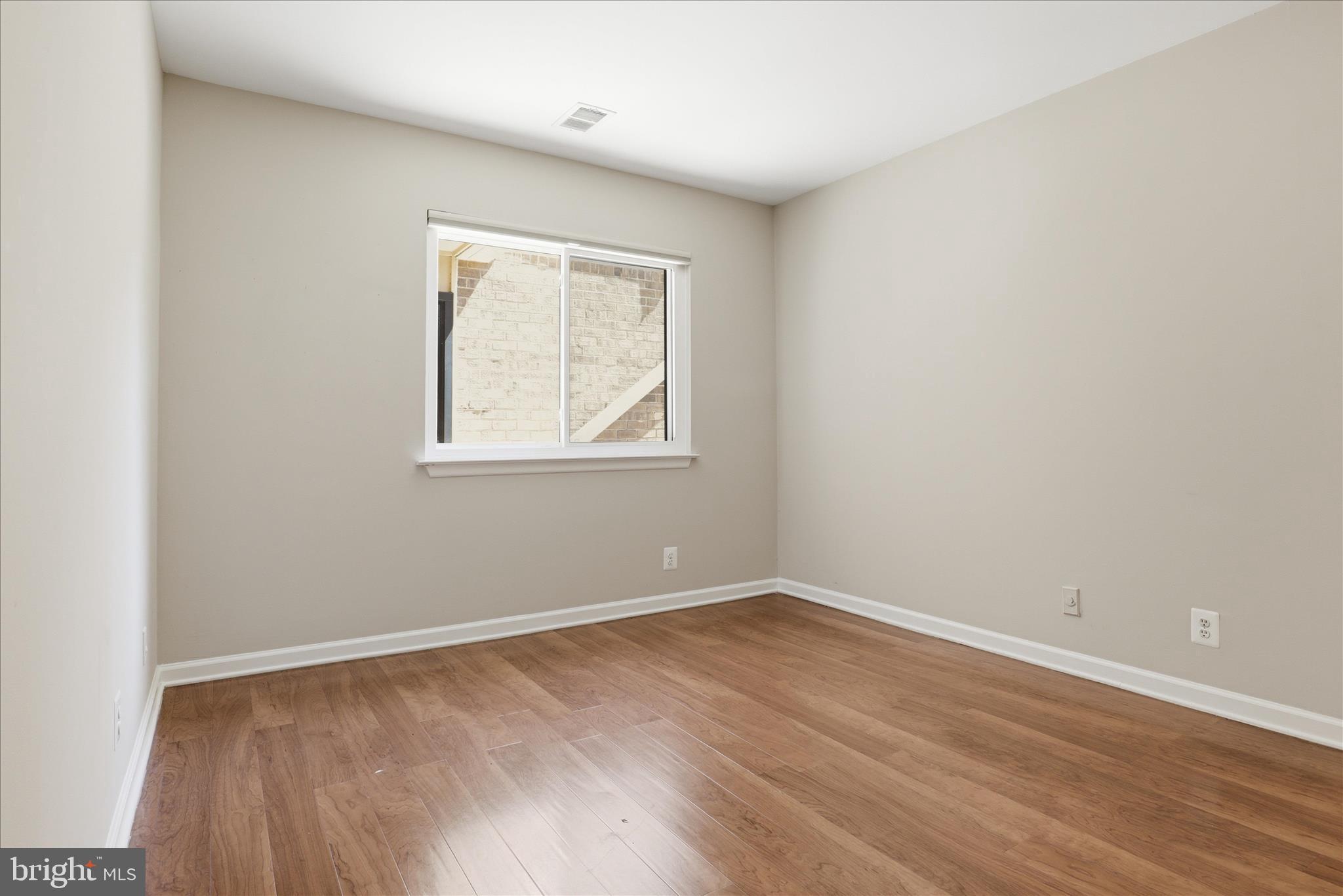 MOSBYS LANDING - Residential