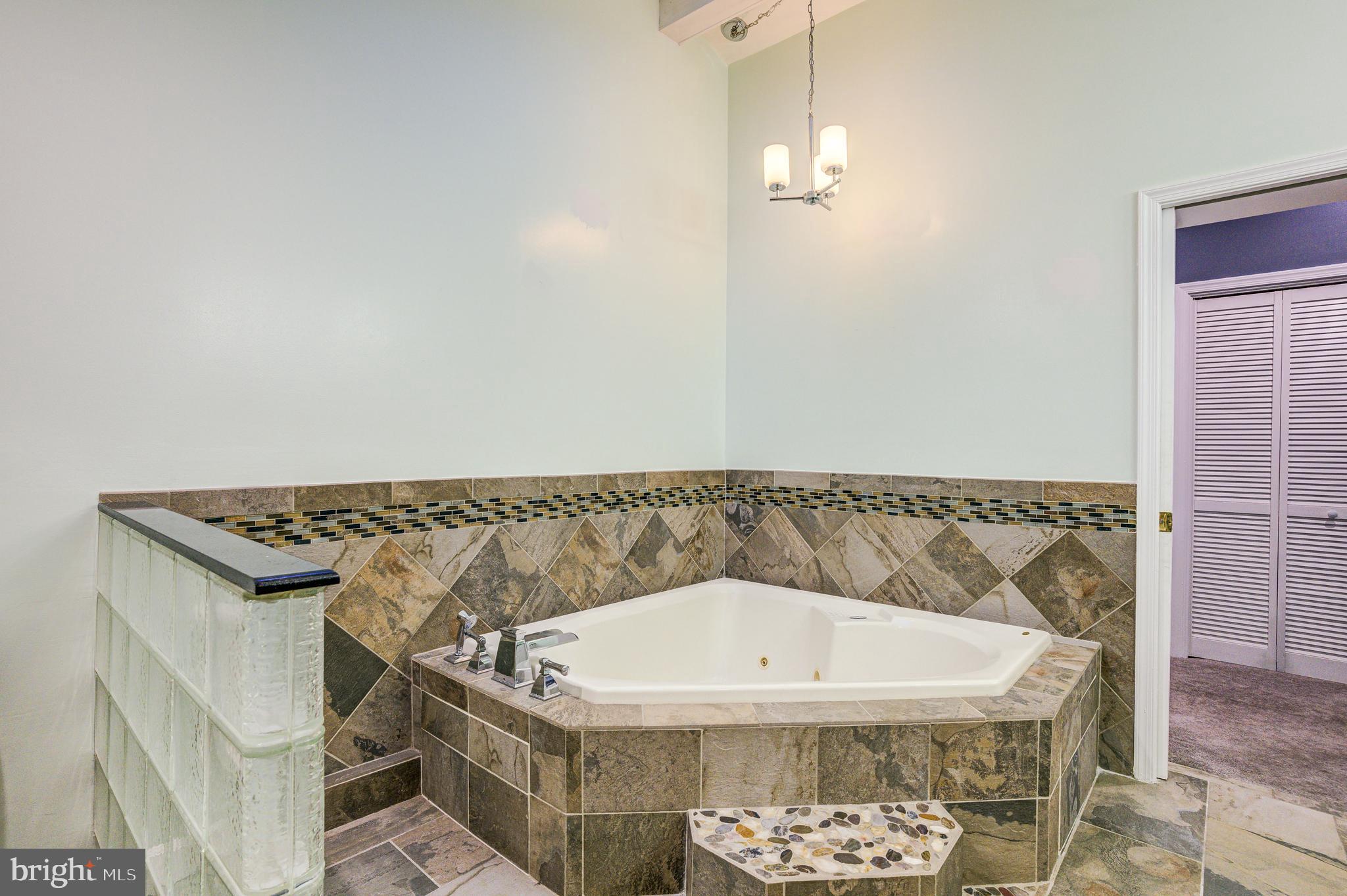 ALLVIEW ESTATES - Residential