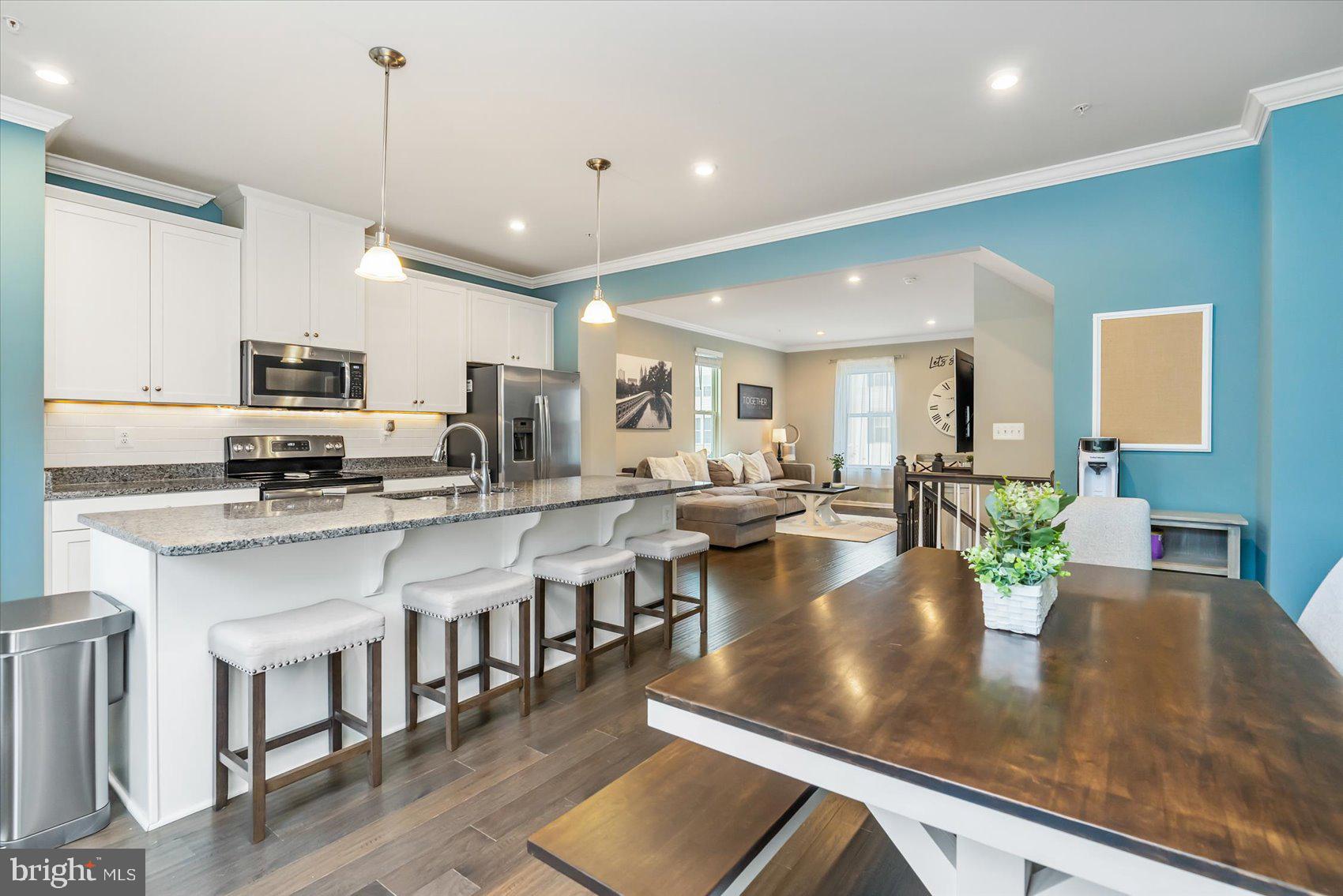 TOWNES AT BYNUM RUN - Residential