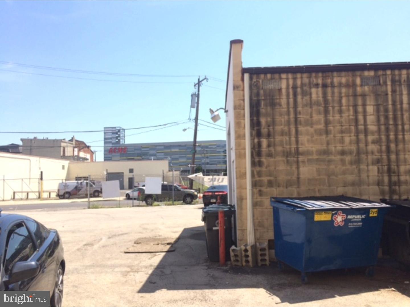 NORTHERN LIBERTIES - Commercial Sale