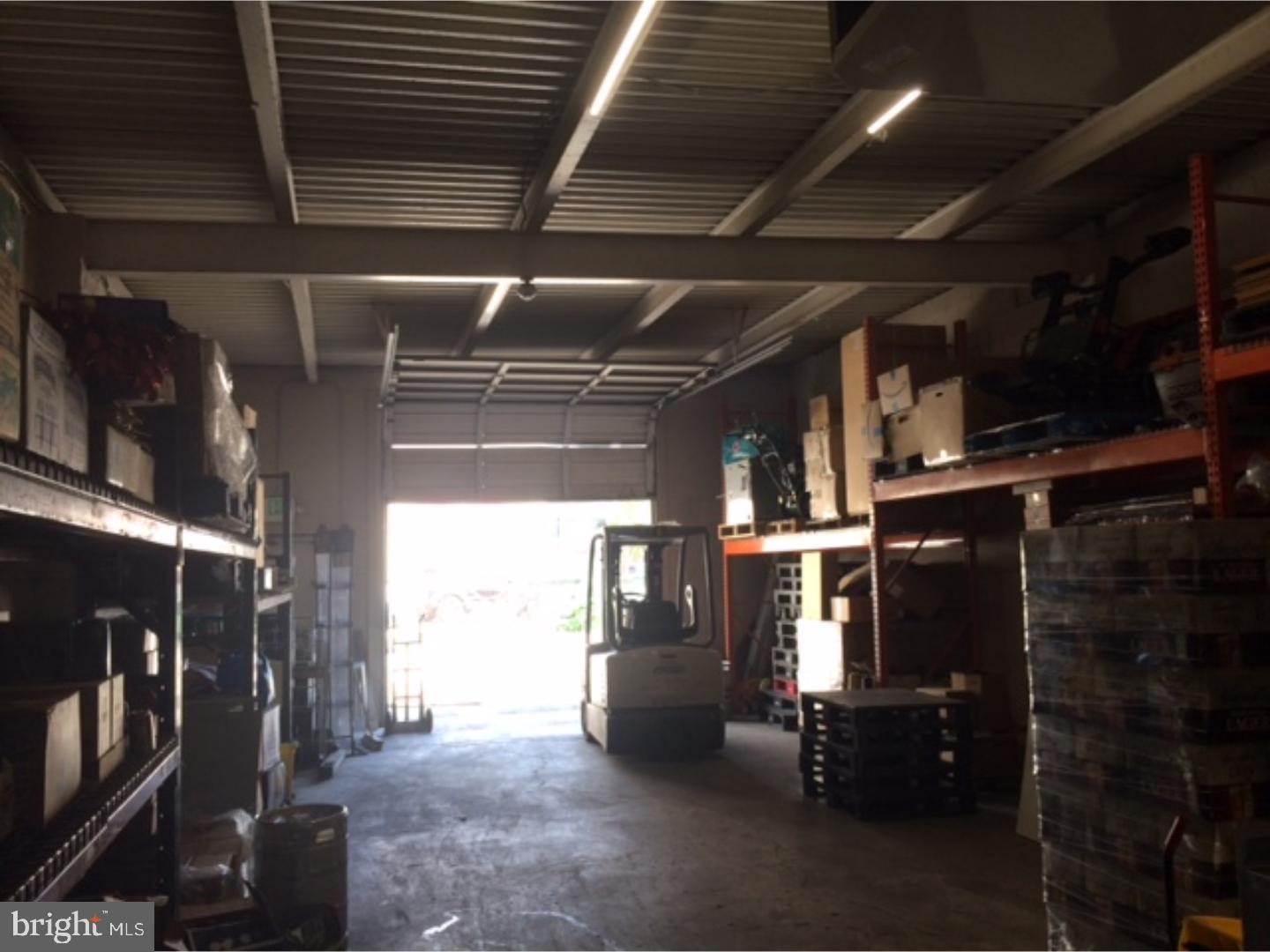 NORTHERN LIBERTIES - Commercial Sale