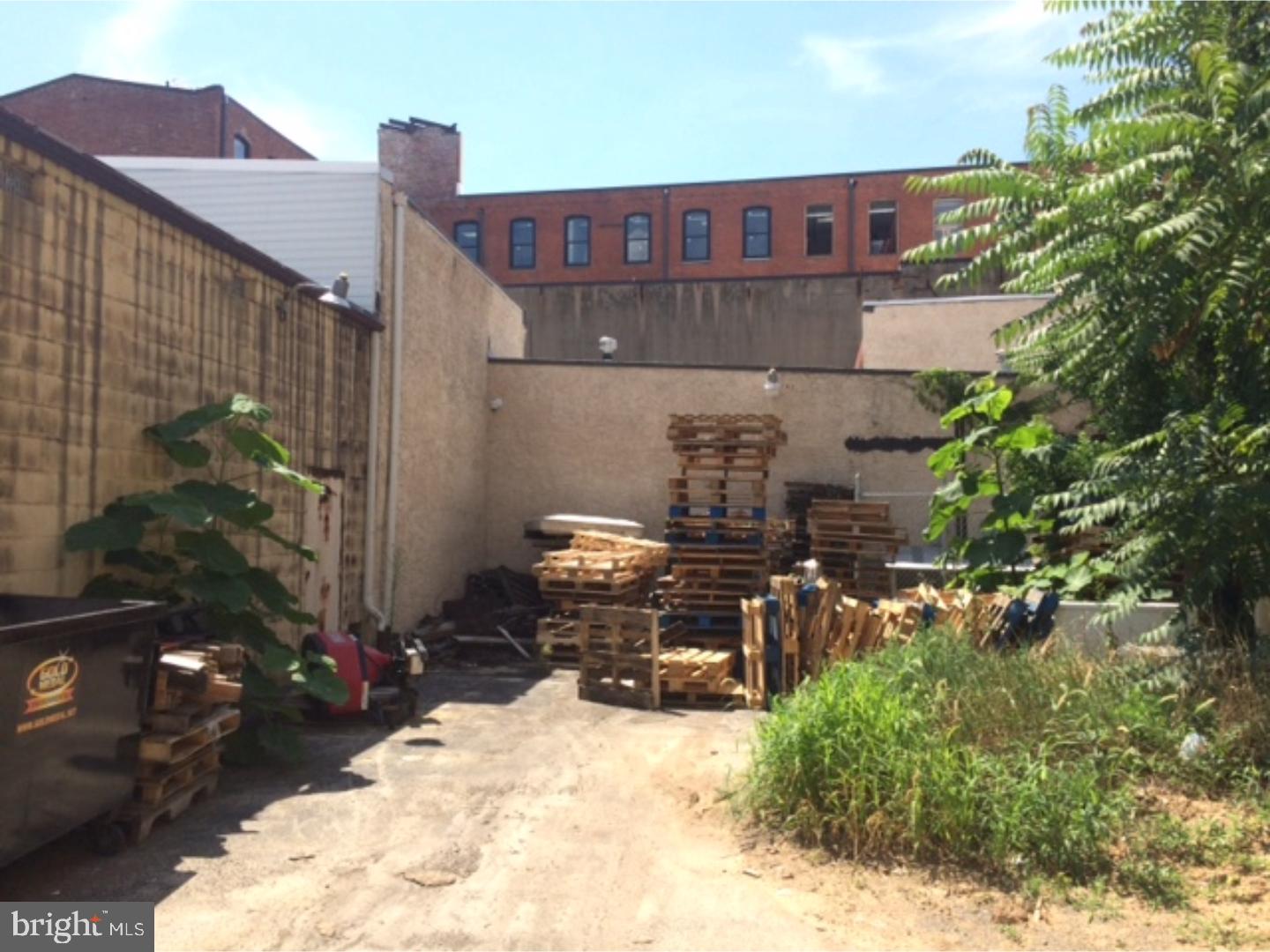 NORTHERN LIBERTIES - Commercial Sale