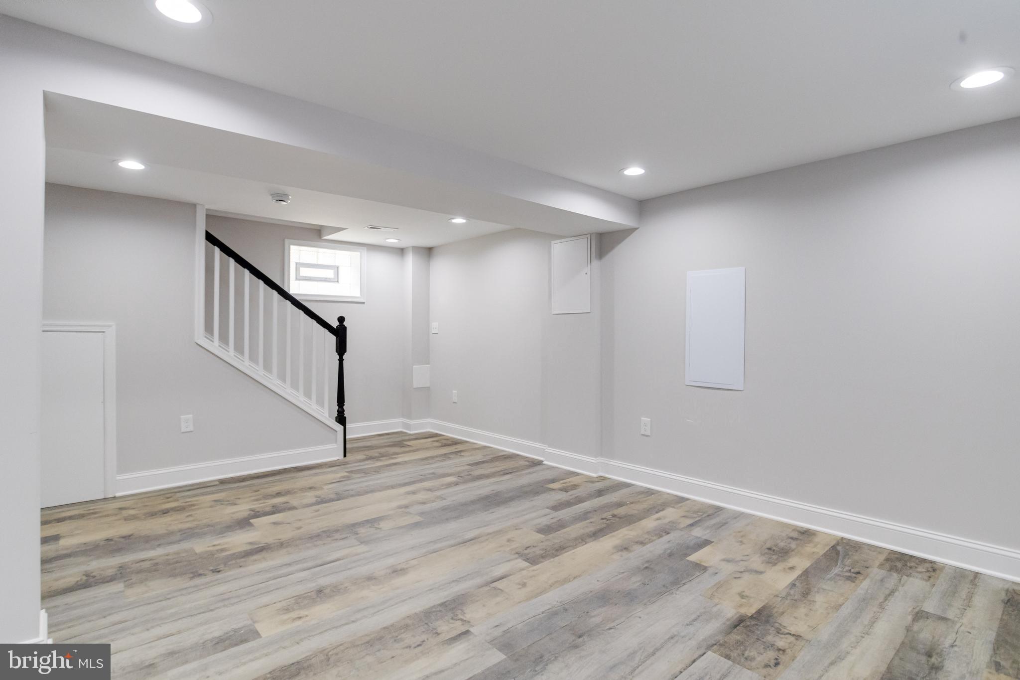 PARKVILLE - Residential