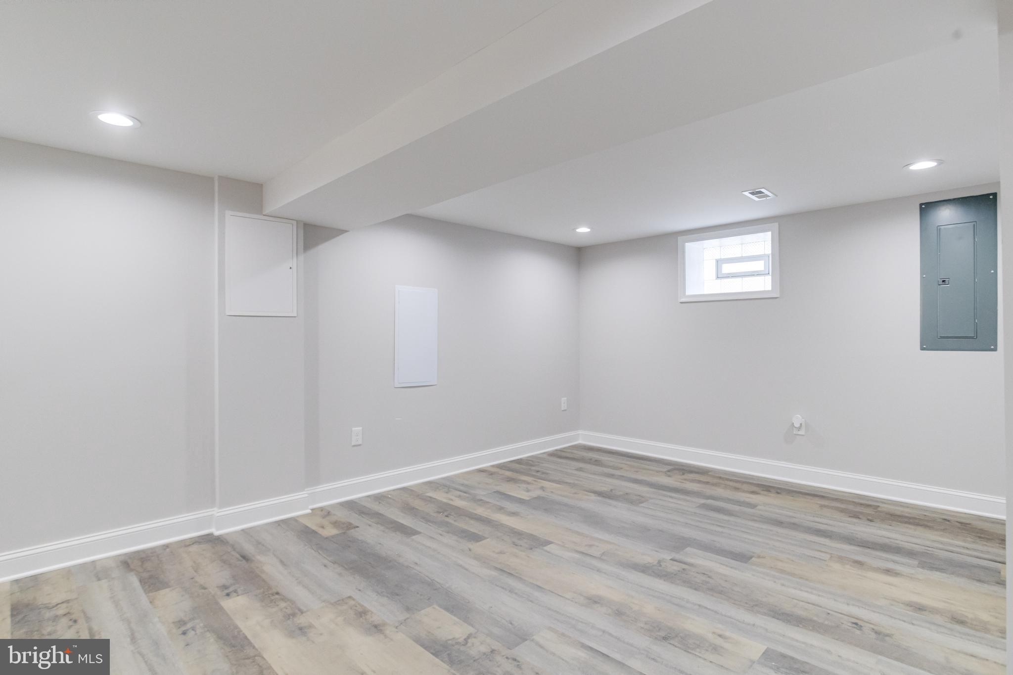 PARKVILLE - Residential