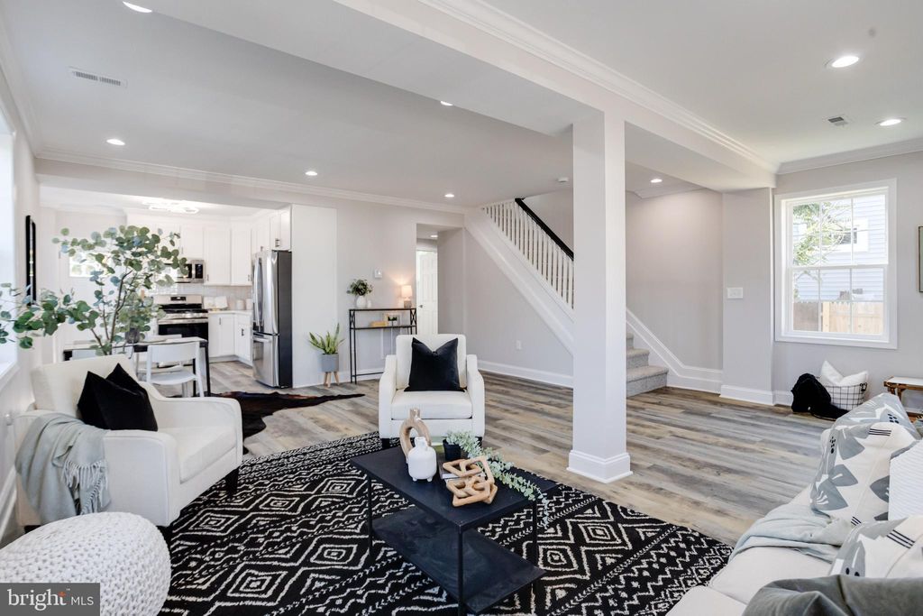 Photo of 2911 Inglewood Avenue, BALTIMORE, MD 21234 (MLS # MDBA2185836)