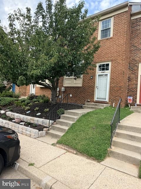 1351 RIVERWOOD WAY