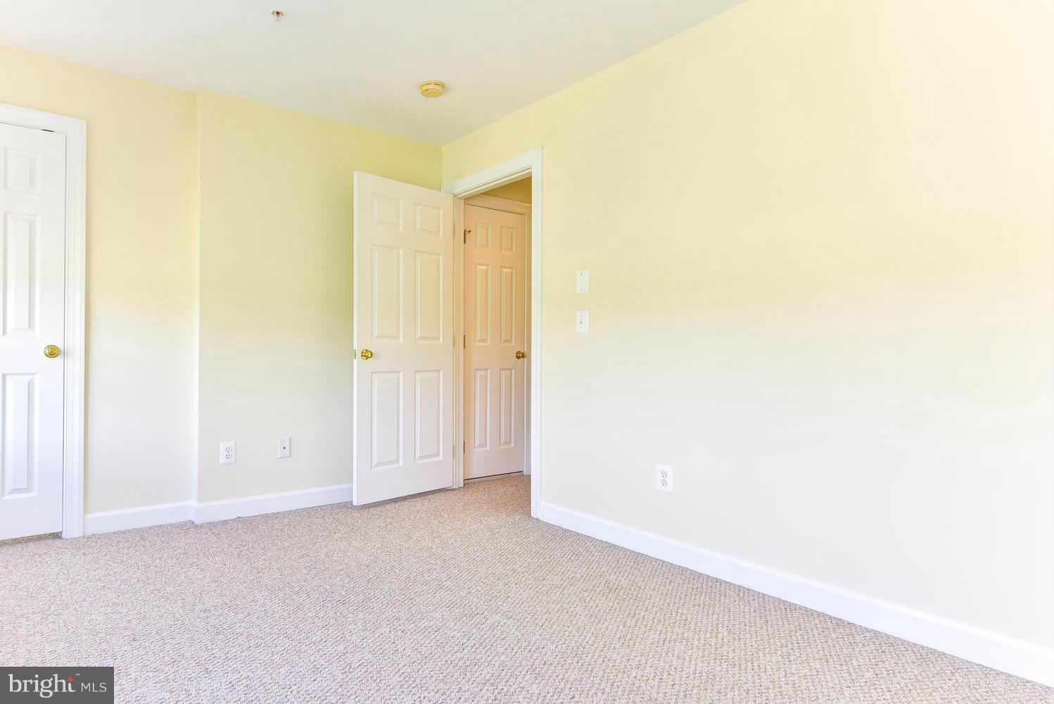 CAMERON STATION - Residential Lease