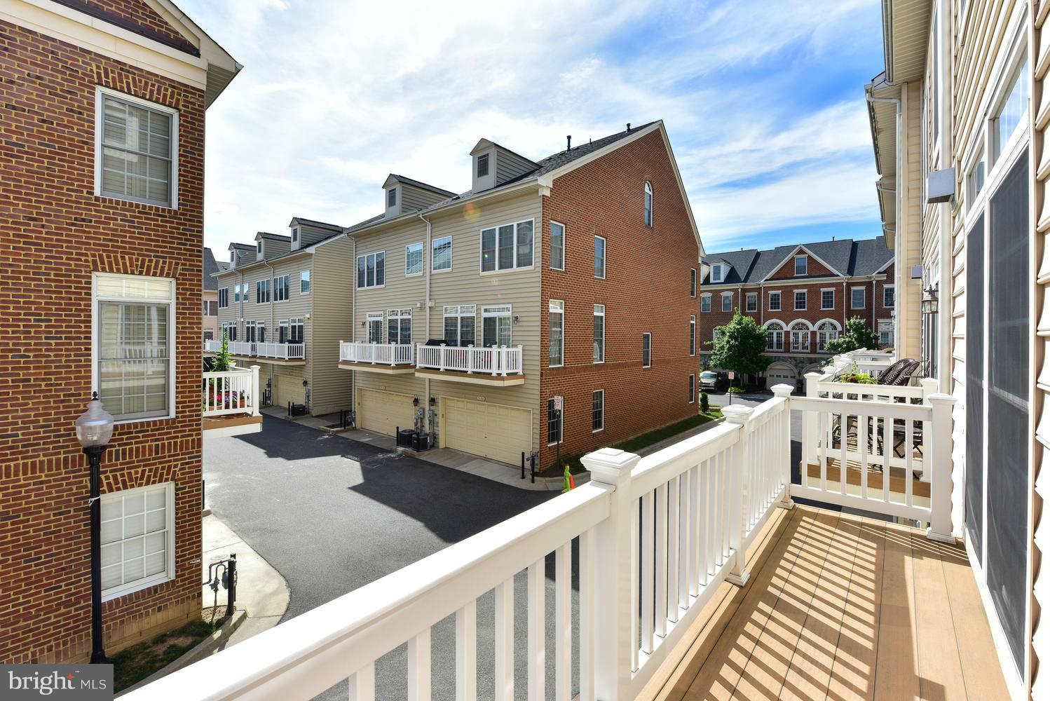 CAMERON STATION - Residential Lease