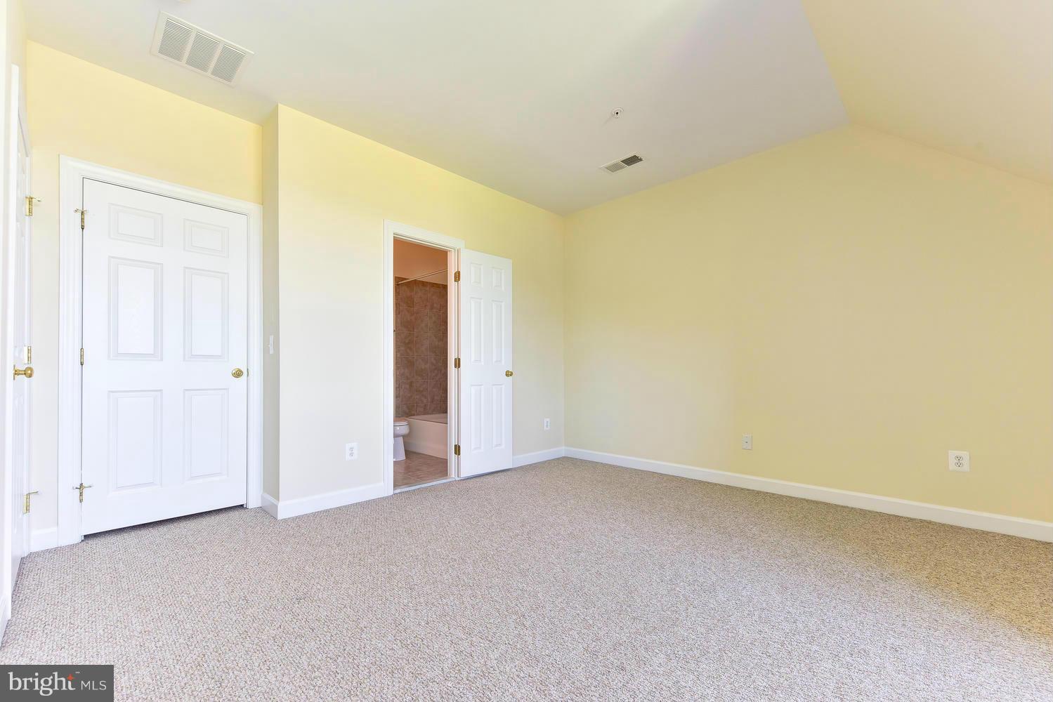 CAMERON STATION - Residential Lease