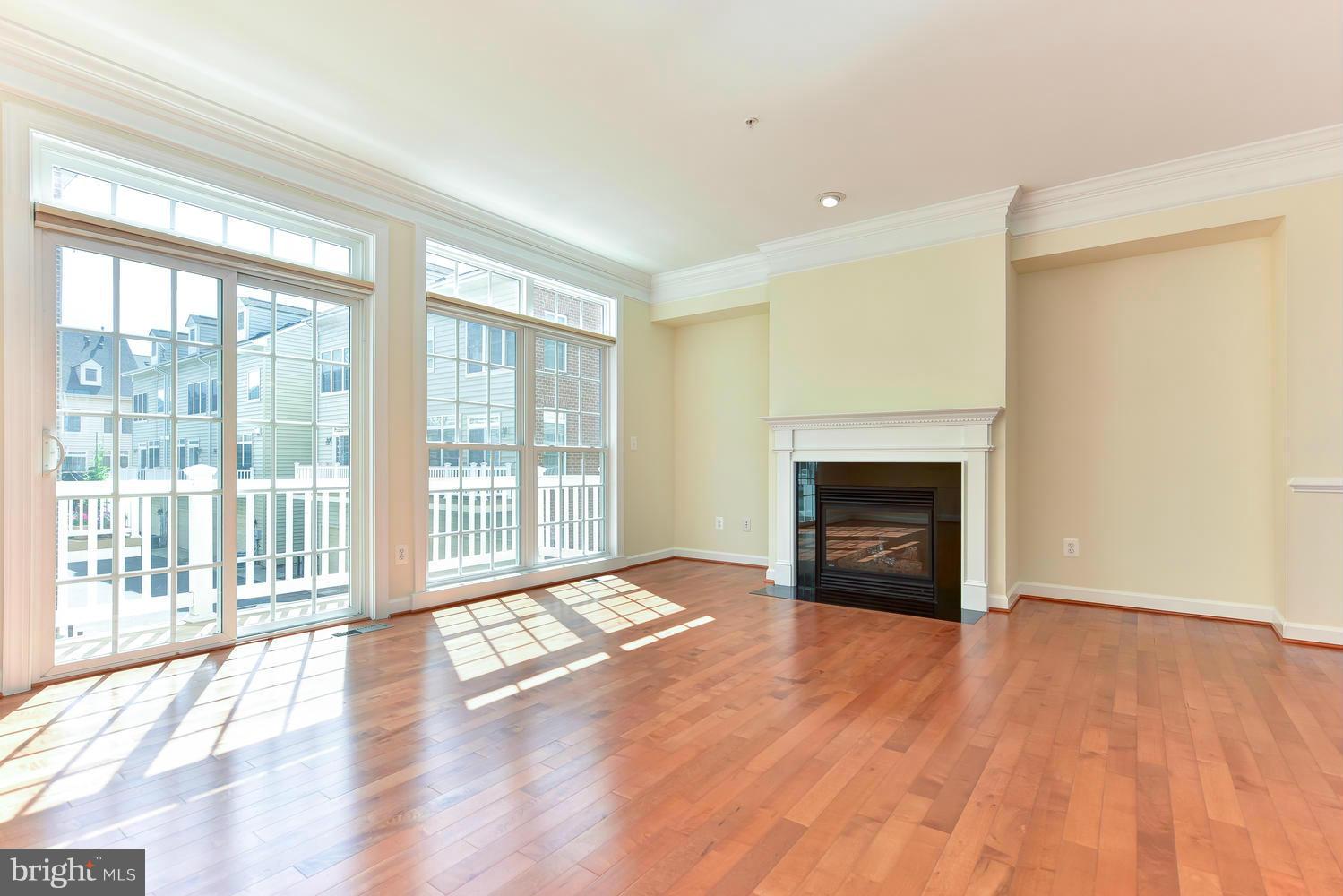 CAMERON STATION - Residential Lease