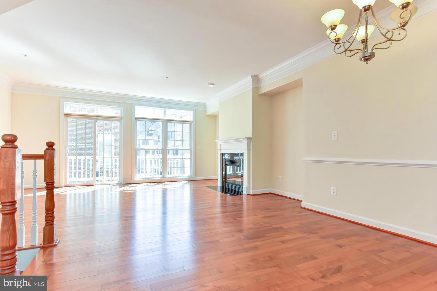 CAMERON STATION - Residential Lease