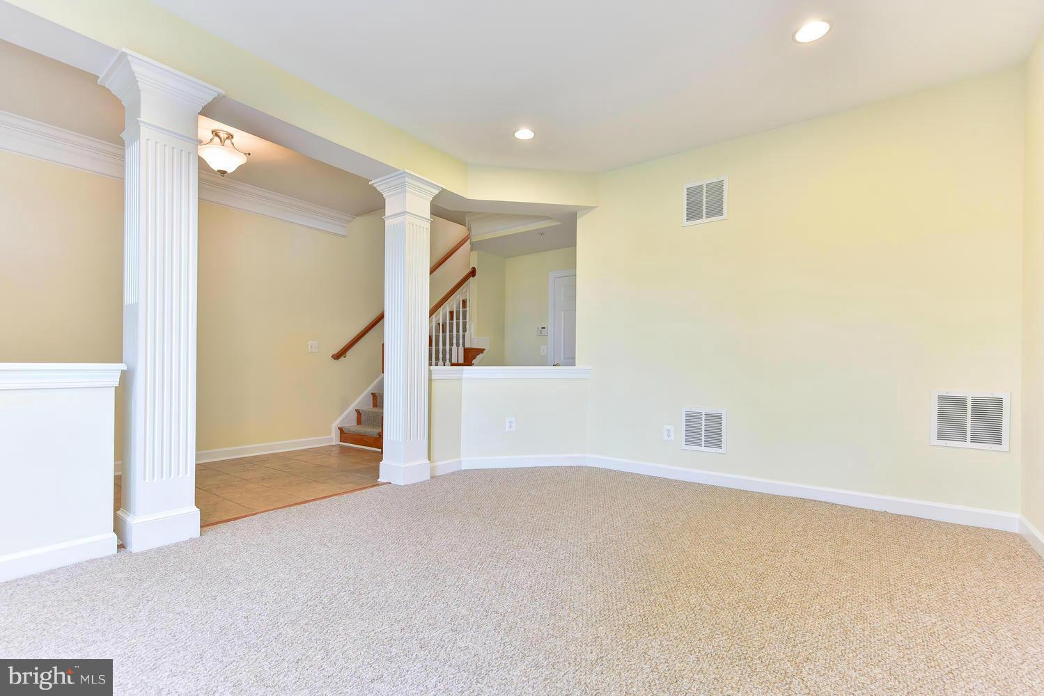 CAMERON STATION - Residential Lease