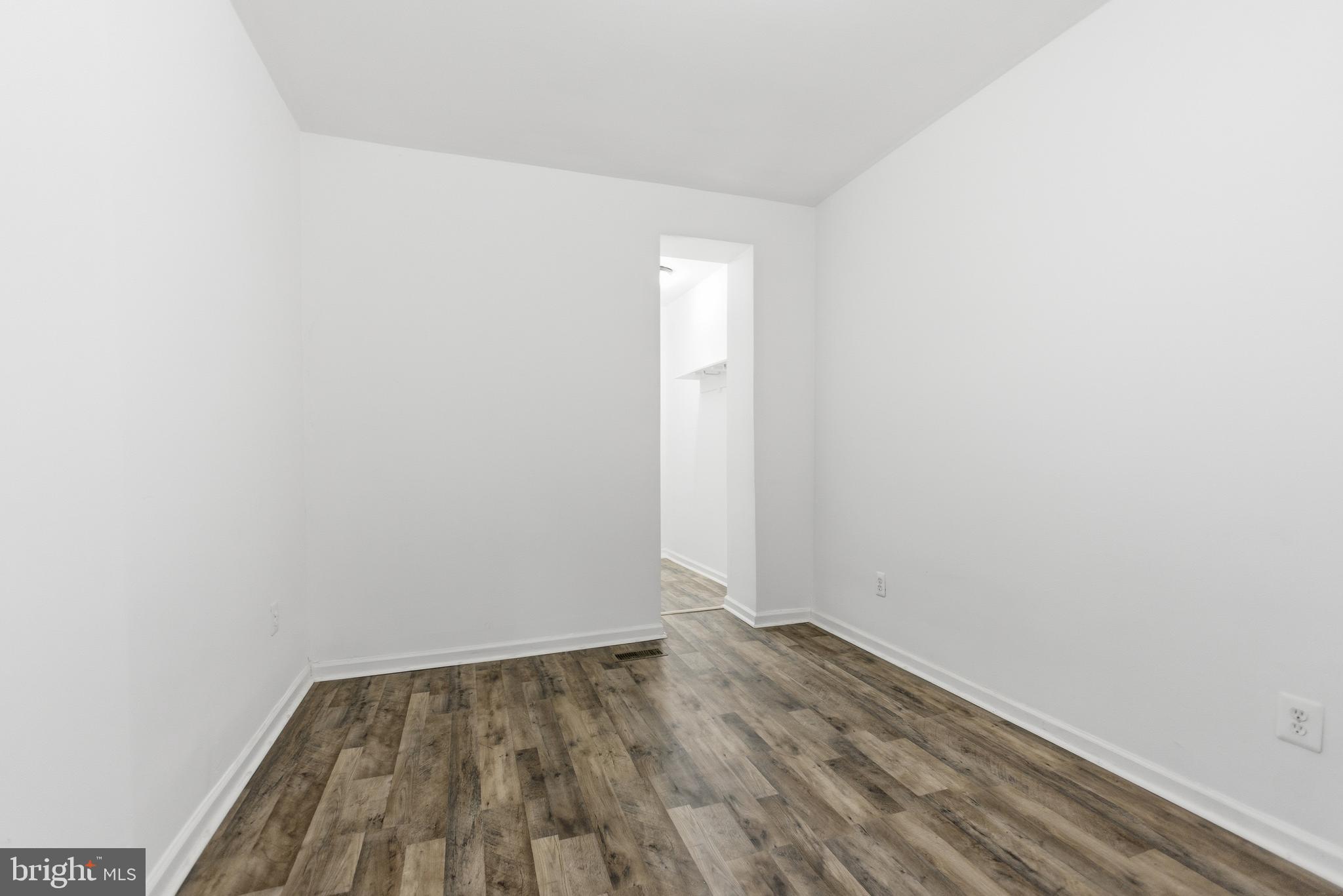 1721 MINNESOTA AVENUE SE 1