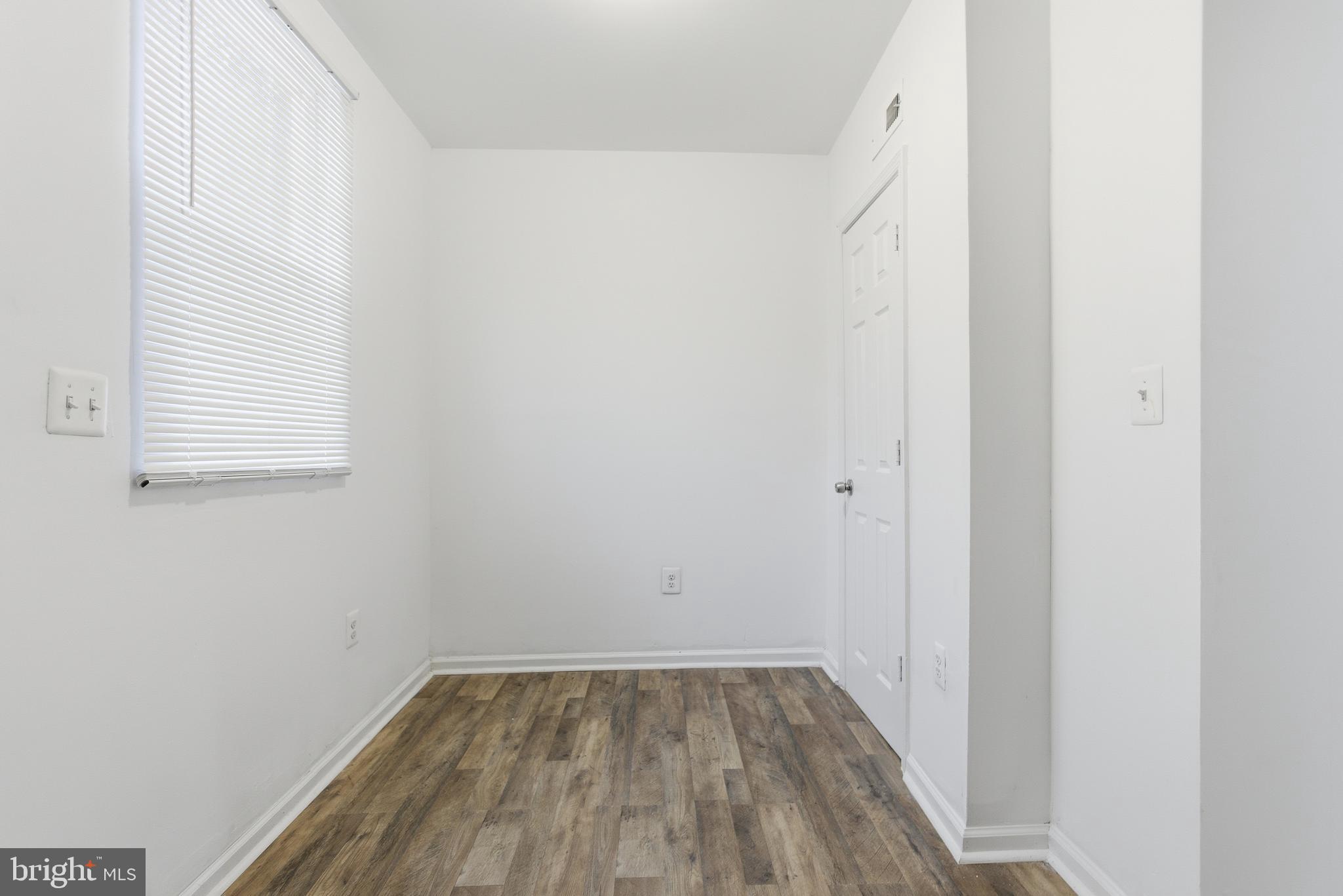 1721 MINNESOTA AVENUE SE 1