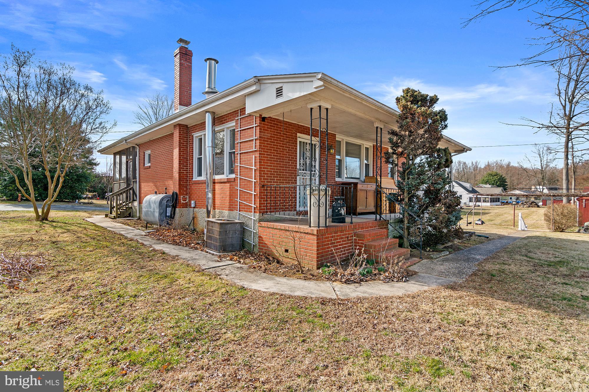 BAUERNSCHMIDT MANOR - Residential