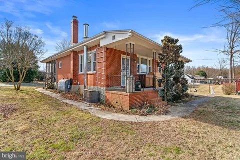 2301 Bayside Drive, Baltimore, MD MLS: MDBC2121064