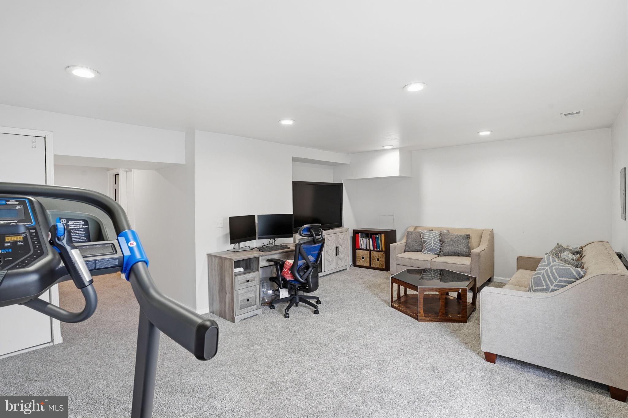 SCOTCHTOWN HILLS - Residential