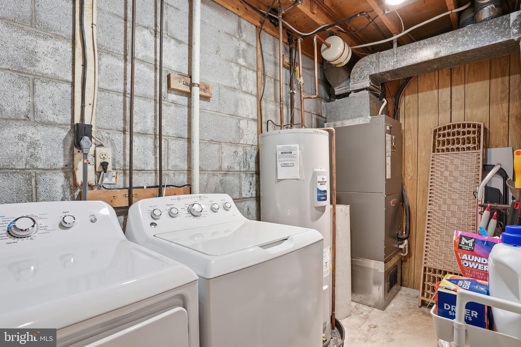 SCOTCHTOWN HILLS - Residential