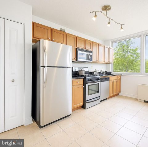 1220 BLAIR MILL ROAD 405 SILVER SPRING MD 20910