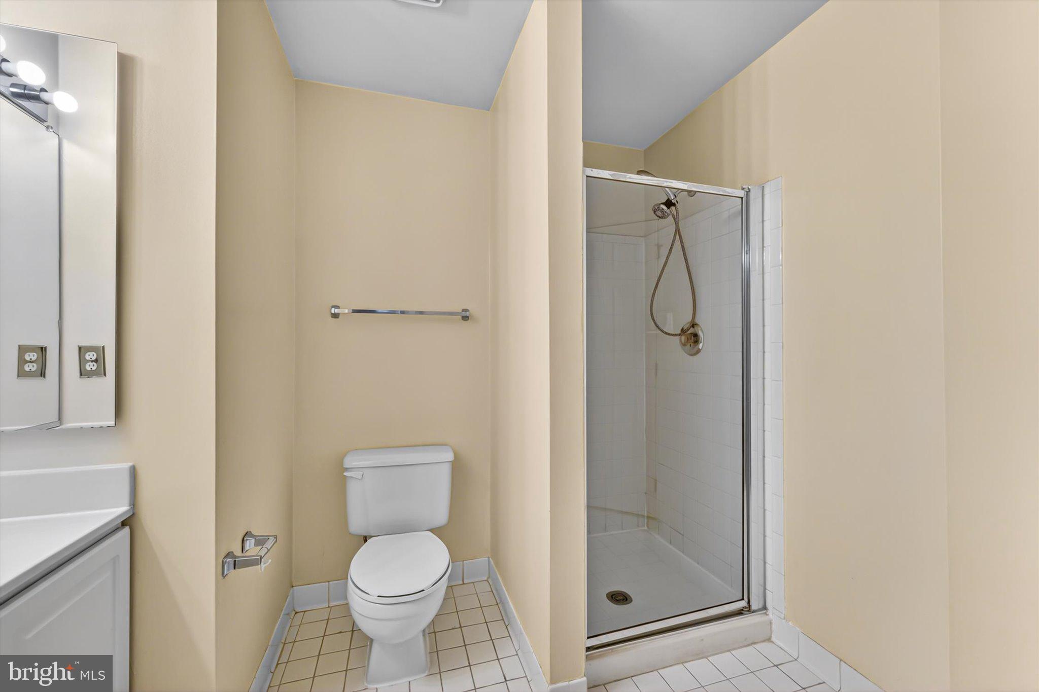 STRATFORD CONDOS - Residential