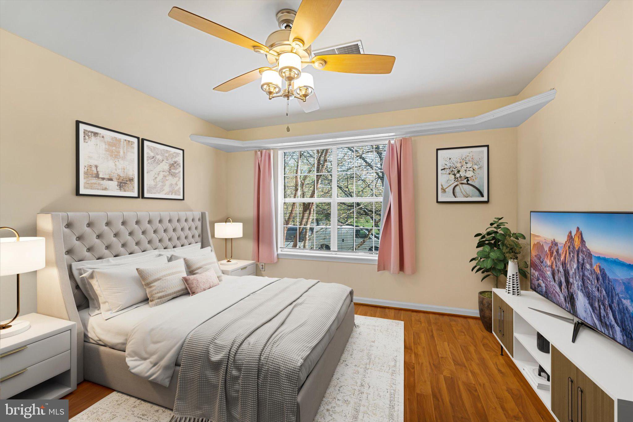 STRATFORD CONDOS - Residential