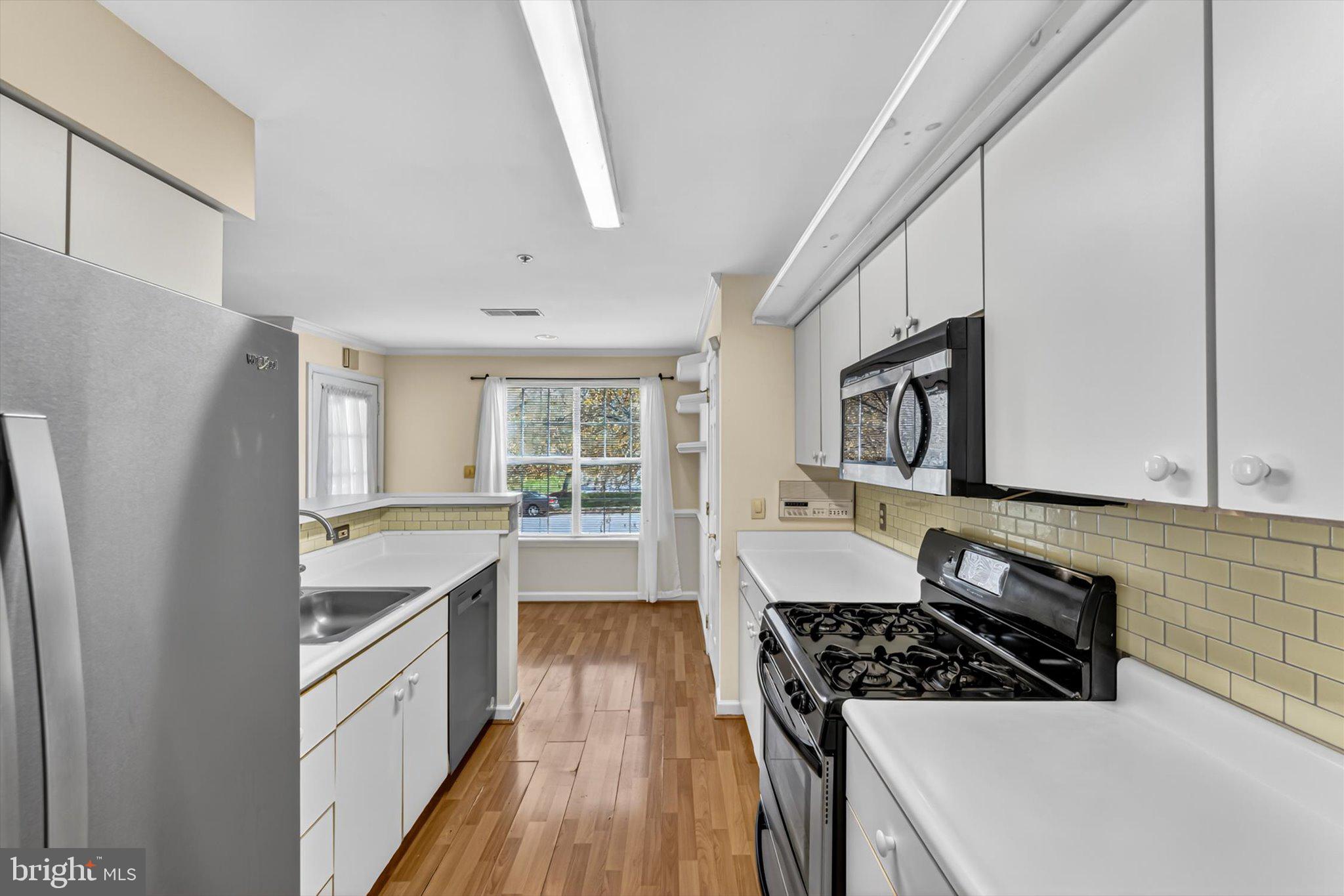 STRATFORD CONDOS - Residential