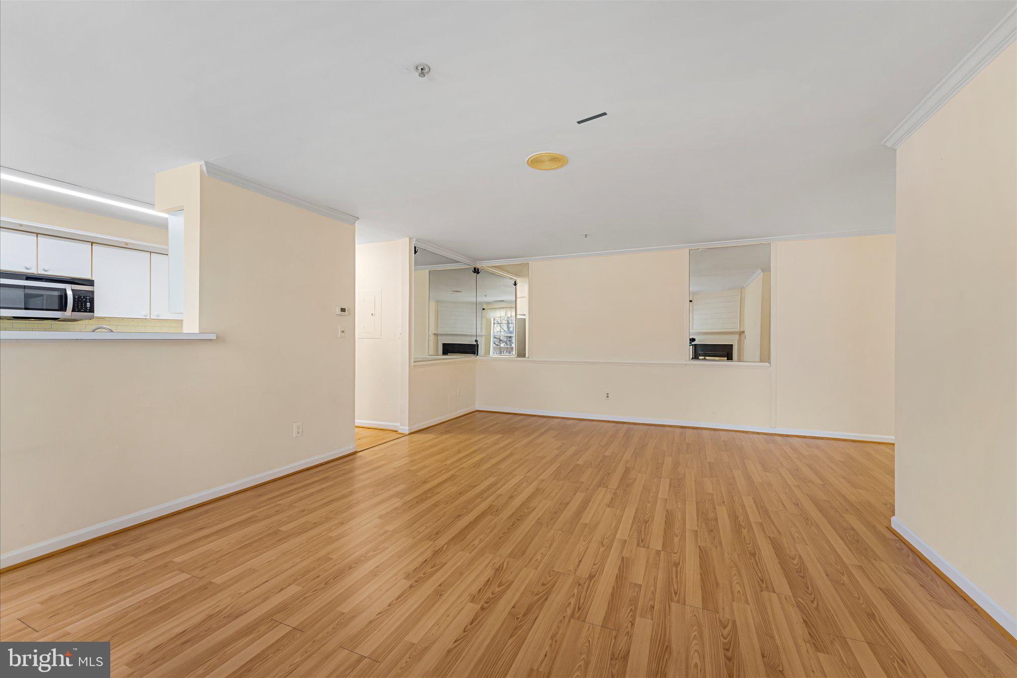 STRATFORD CONDOS - Residential