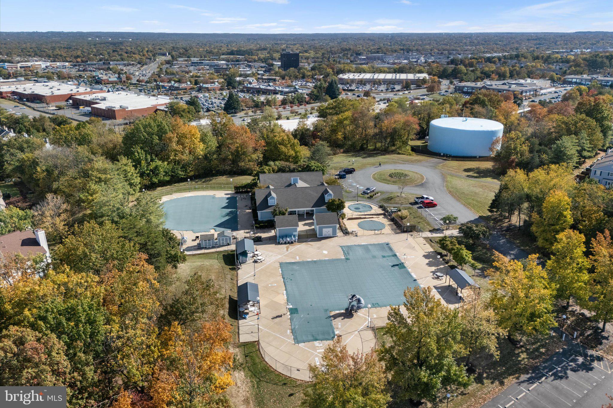 STRATFORD CONDOS - Residential