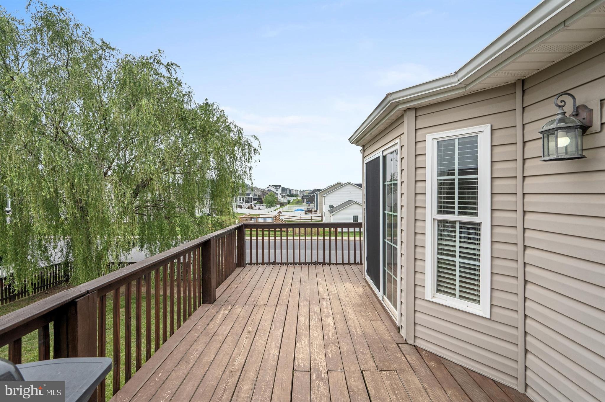 RED HILL - Residential