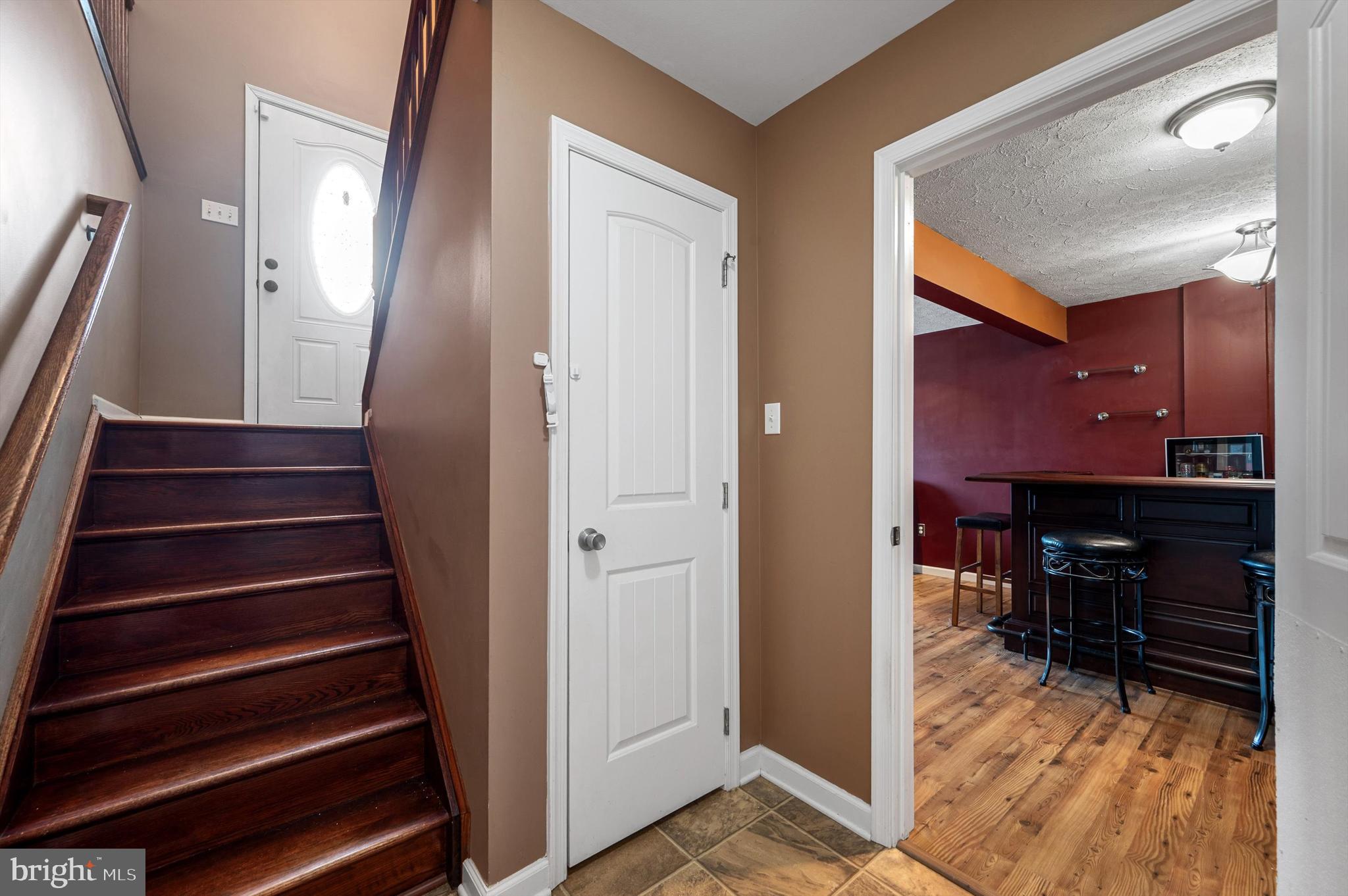 RED HILL - Residential