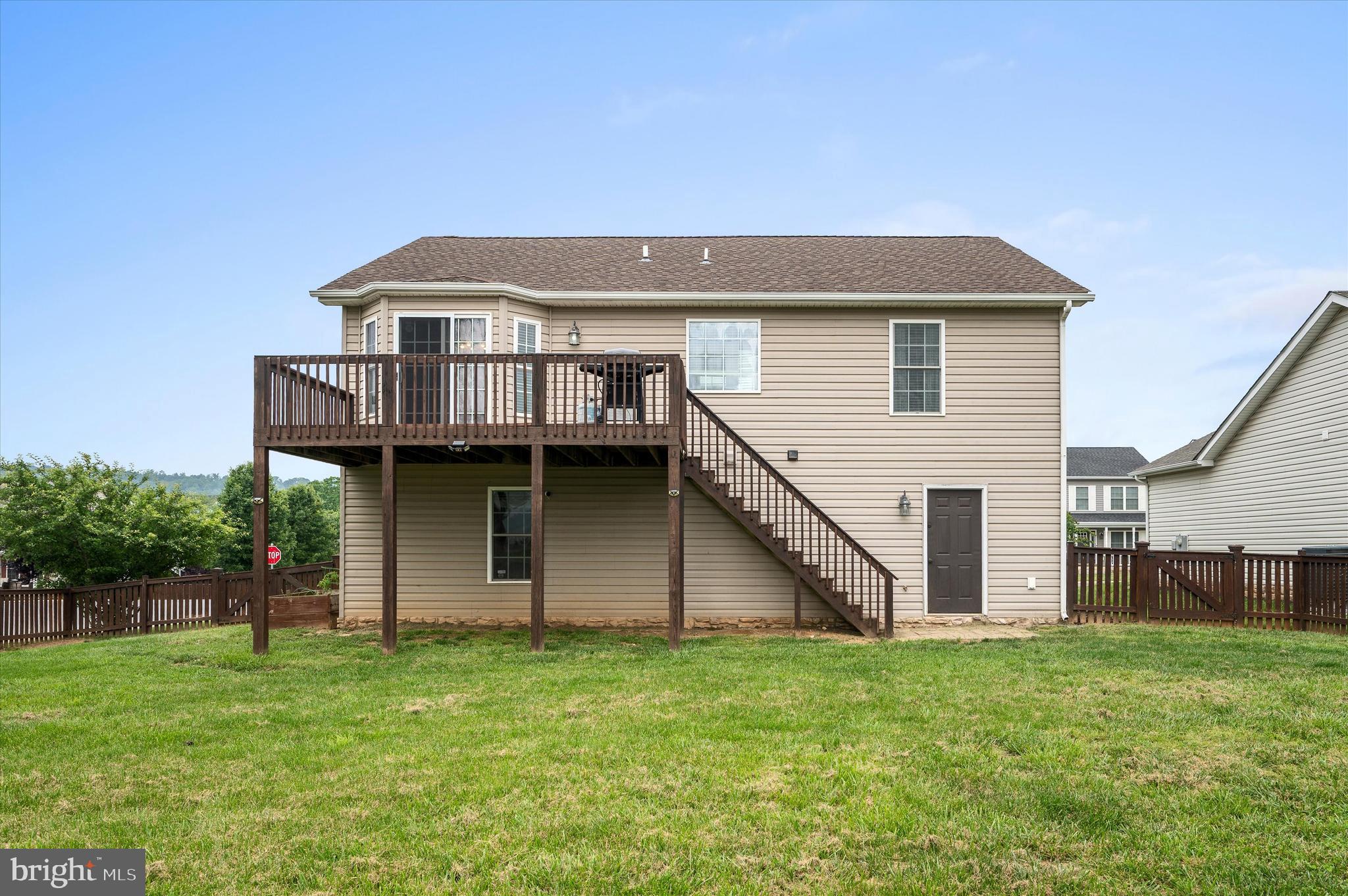 RED HILL - Residential